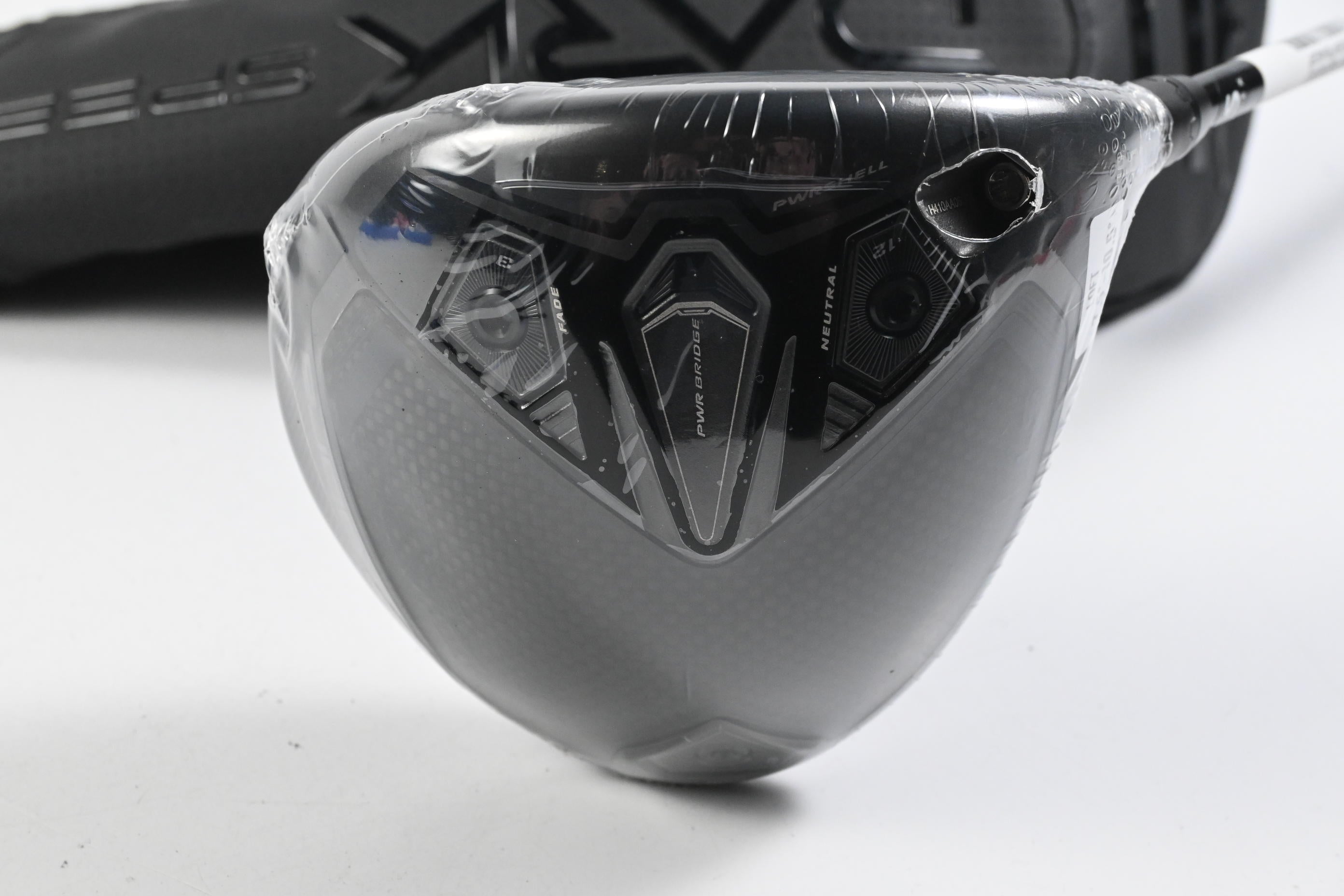 Cobra Darkspeed LS Driver / 9 Degree / Stiff Flex UST Mamiya LIN-Q M40X 6 Shaft