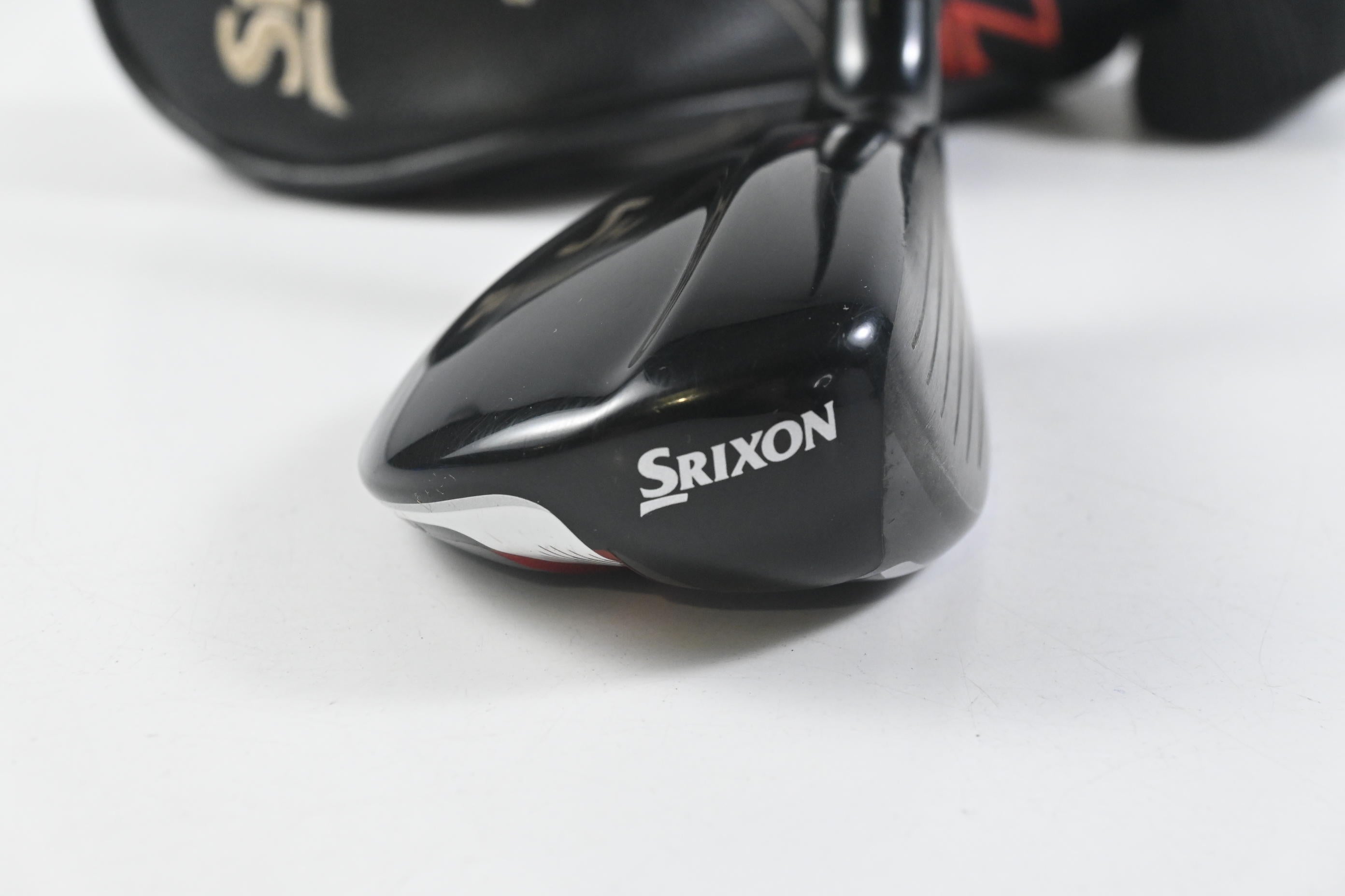 Srixon ZX #2 Hybrid / 16 Degree / Stiff Flex Hzrdus Smoke Black 80 Shaft