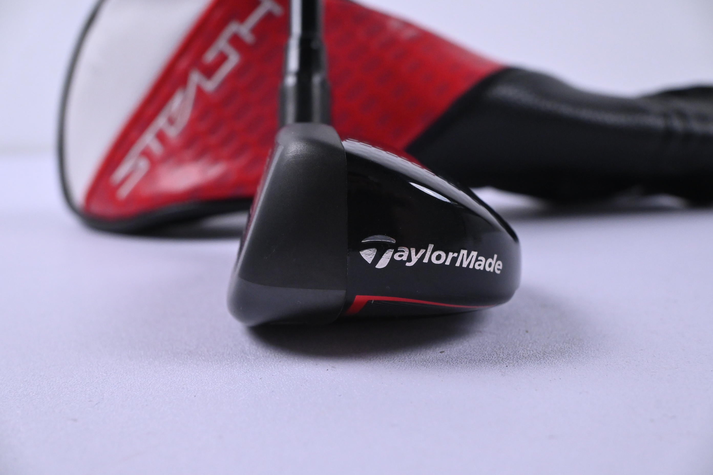 Left Hand Taylormade Stealth 2 Plus #3 Hybrid / 19.5 Degree / Stiff Flex Red 85