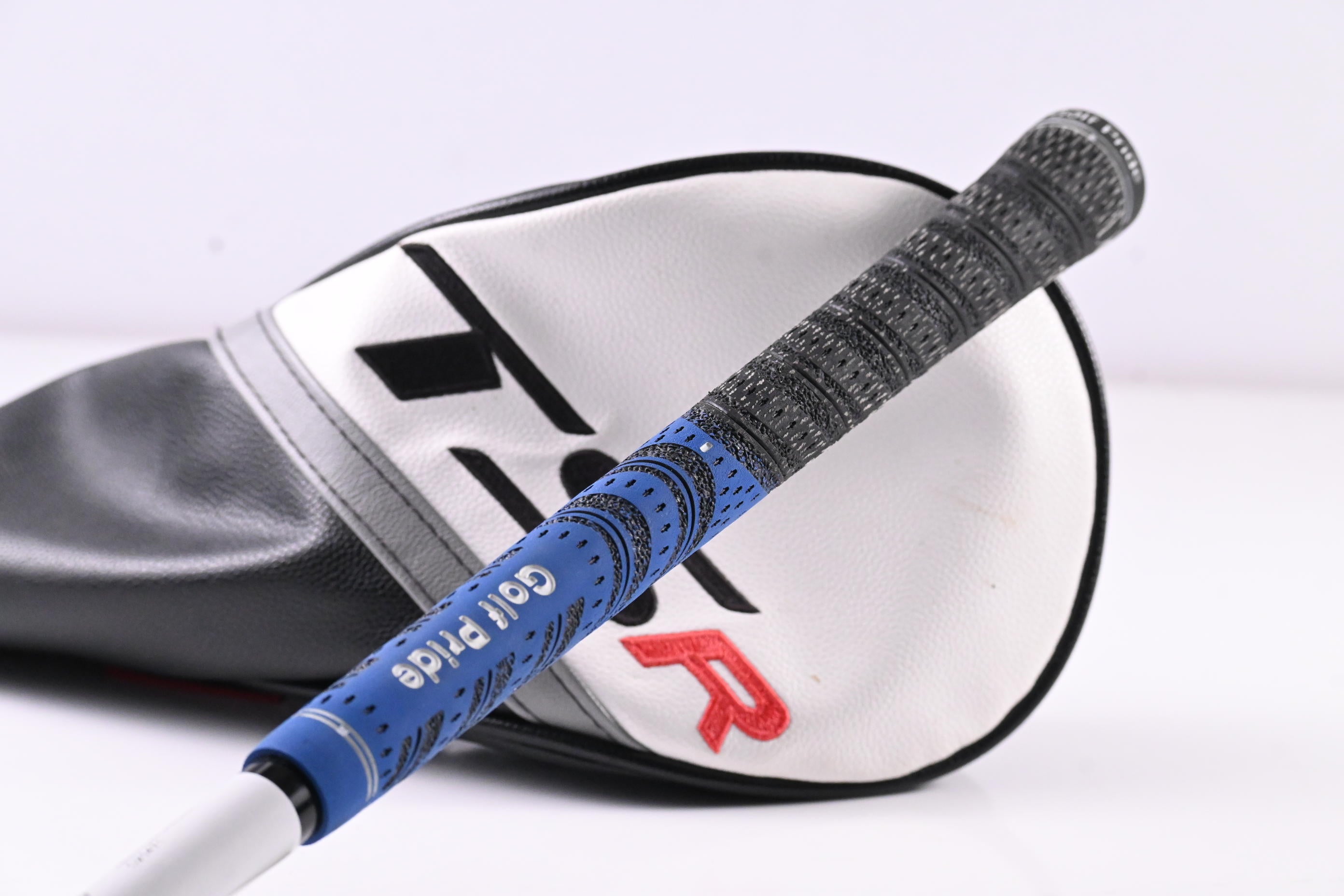 Titleist TSR2 Driver / 10 Degree / Stiff Flex HZRDUS RDX Smoke Blue 70 Shaft
