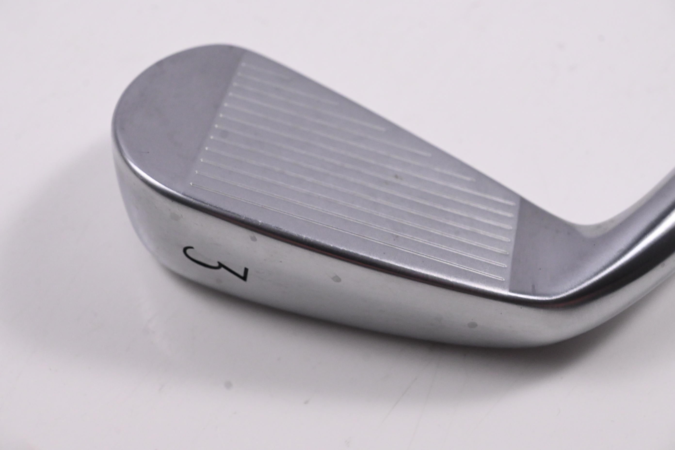 Titleist U.505 2025 Utility #3 Iron / 20 Degree / Stiff Flex Fujikura Axiom Velocore 95