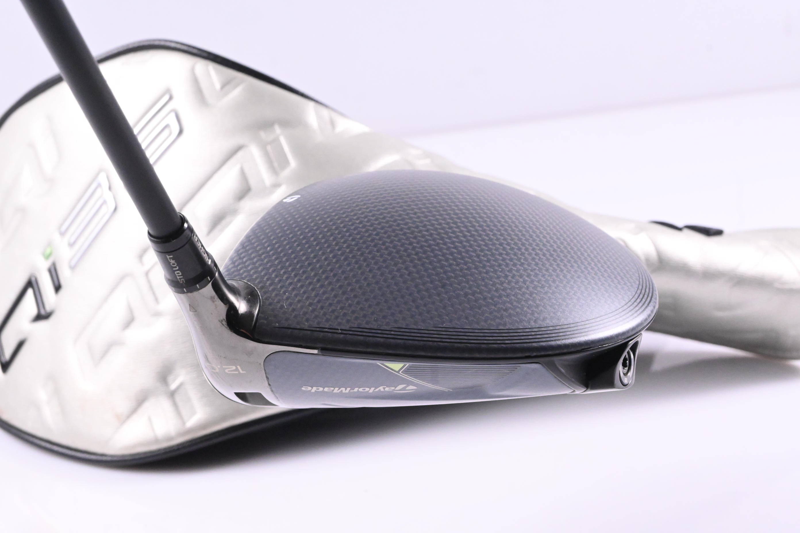Taylormade Qi35 Driver / 12 Degree / Regular Flex Fujikura Ventus Blue 5 Shaft