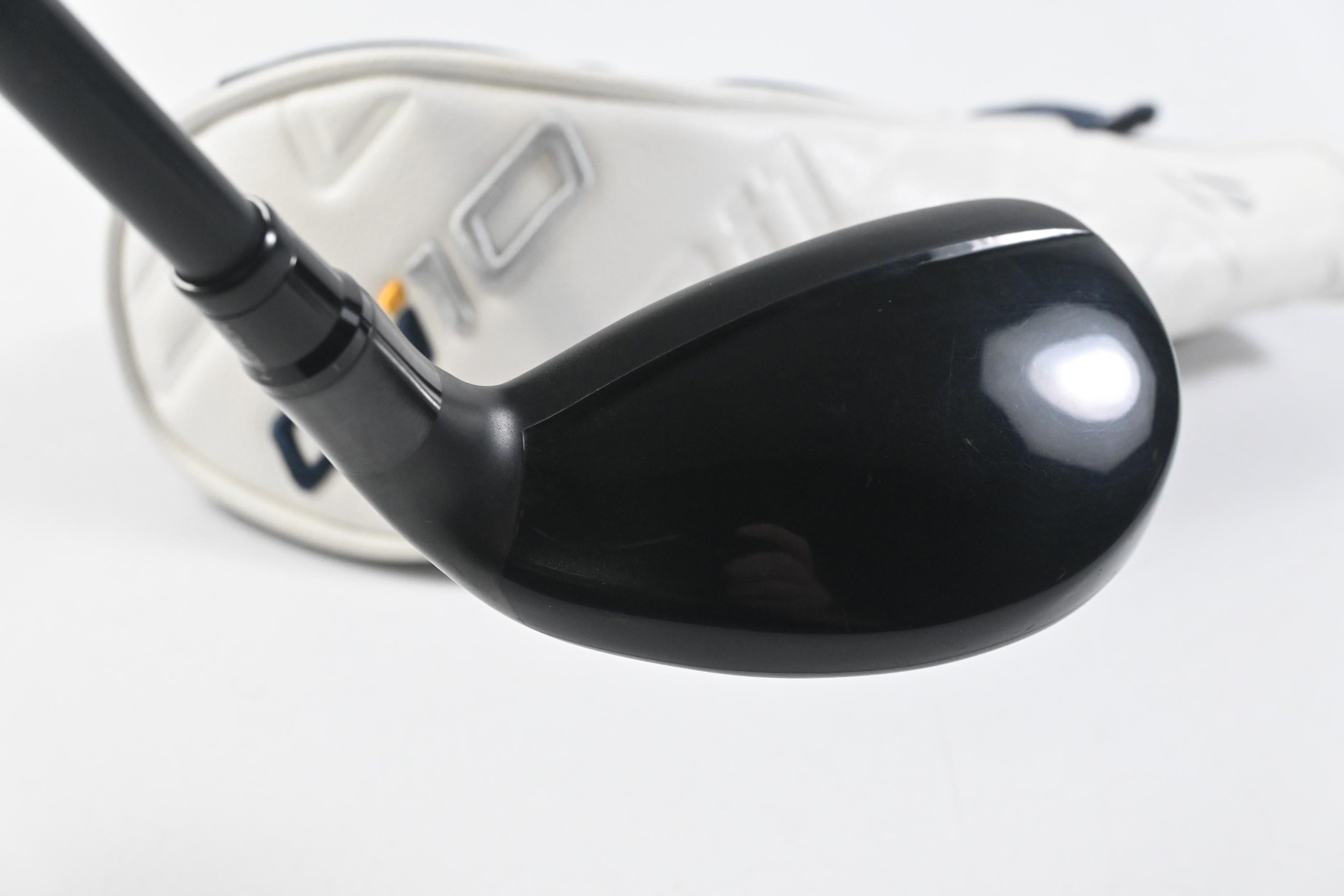 Taylormade Qi10 Tour #3 Hybrid / 19.5 Degree / Stiff Flex Tensei AV Limited Blue