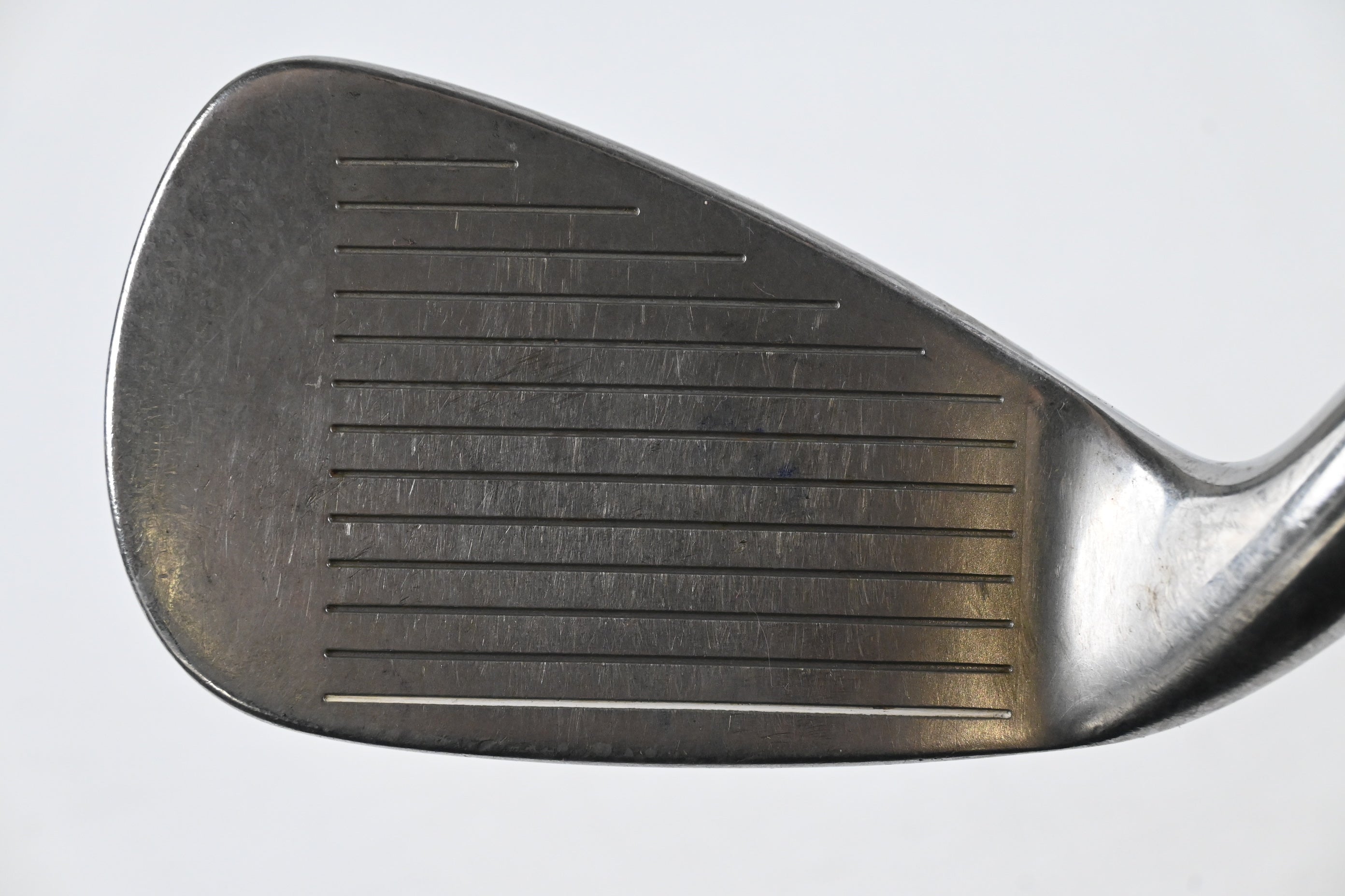 Wilson D100 #9 Iron / Regular Flex Matrix Studio 6.1 Shaft