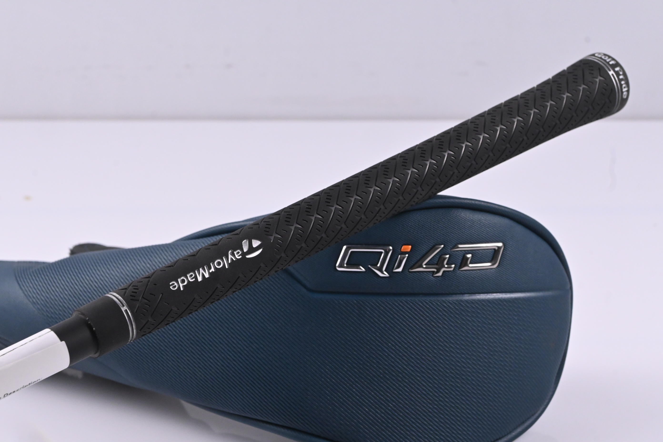 Taylormade Qi4D Max #5 Wood / 18 Degree / Stiff Flex Reax 65 Shaft