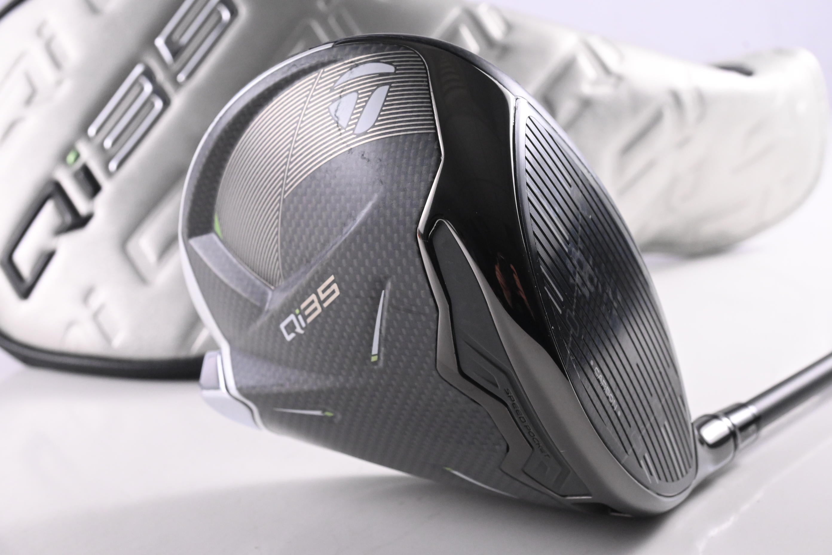 Taylormade Qi35 Max Lite Driver / 12 Degree / Regular Flex Cypher 2.0 50 Shaft