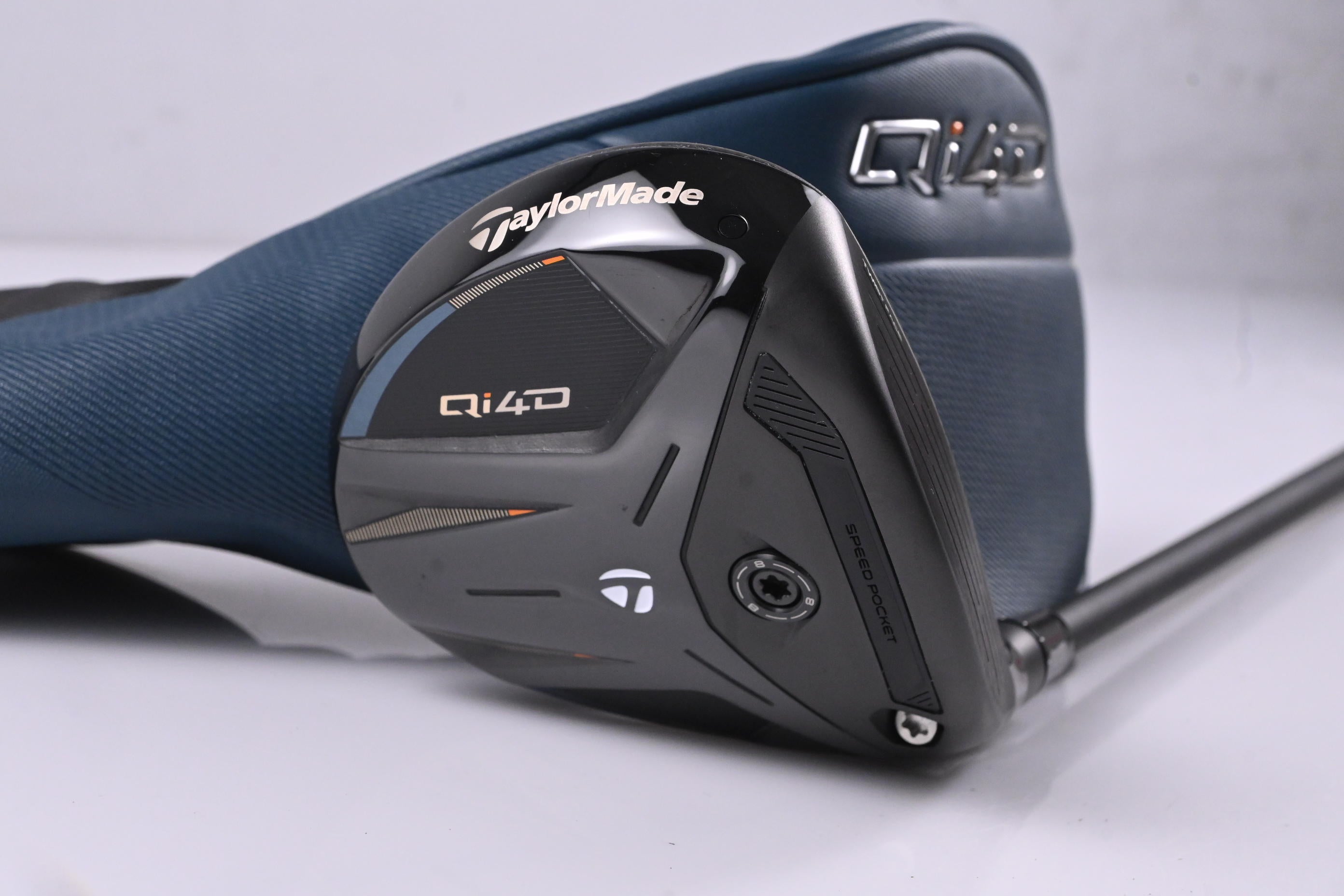 Taylormade Qi4D #3 Wood / 16.5 Degree / Regular Flex Reax 55 Shaft