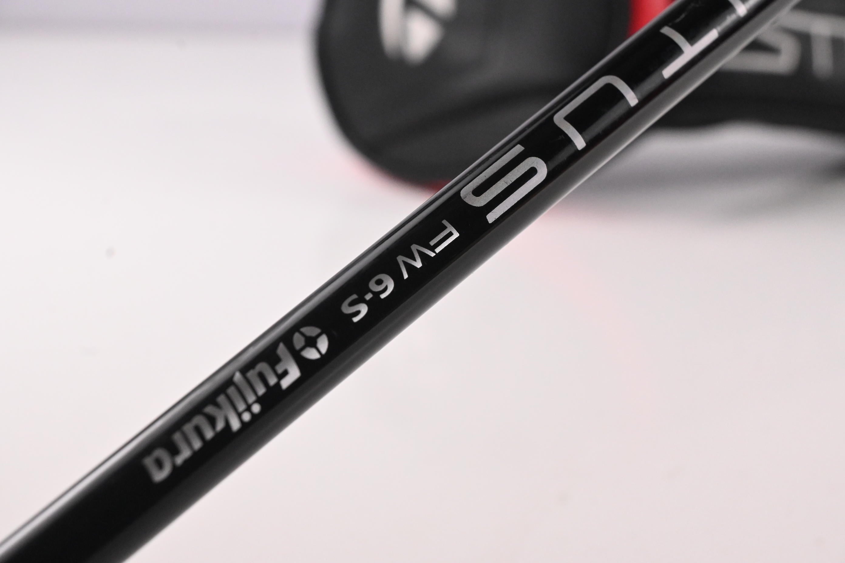 Taylormade Stealth #5 Wood / 18 Degree / Stiff Flex Fujikura Ventus Red 6 Shaft