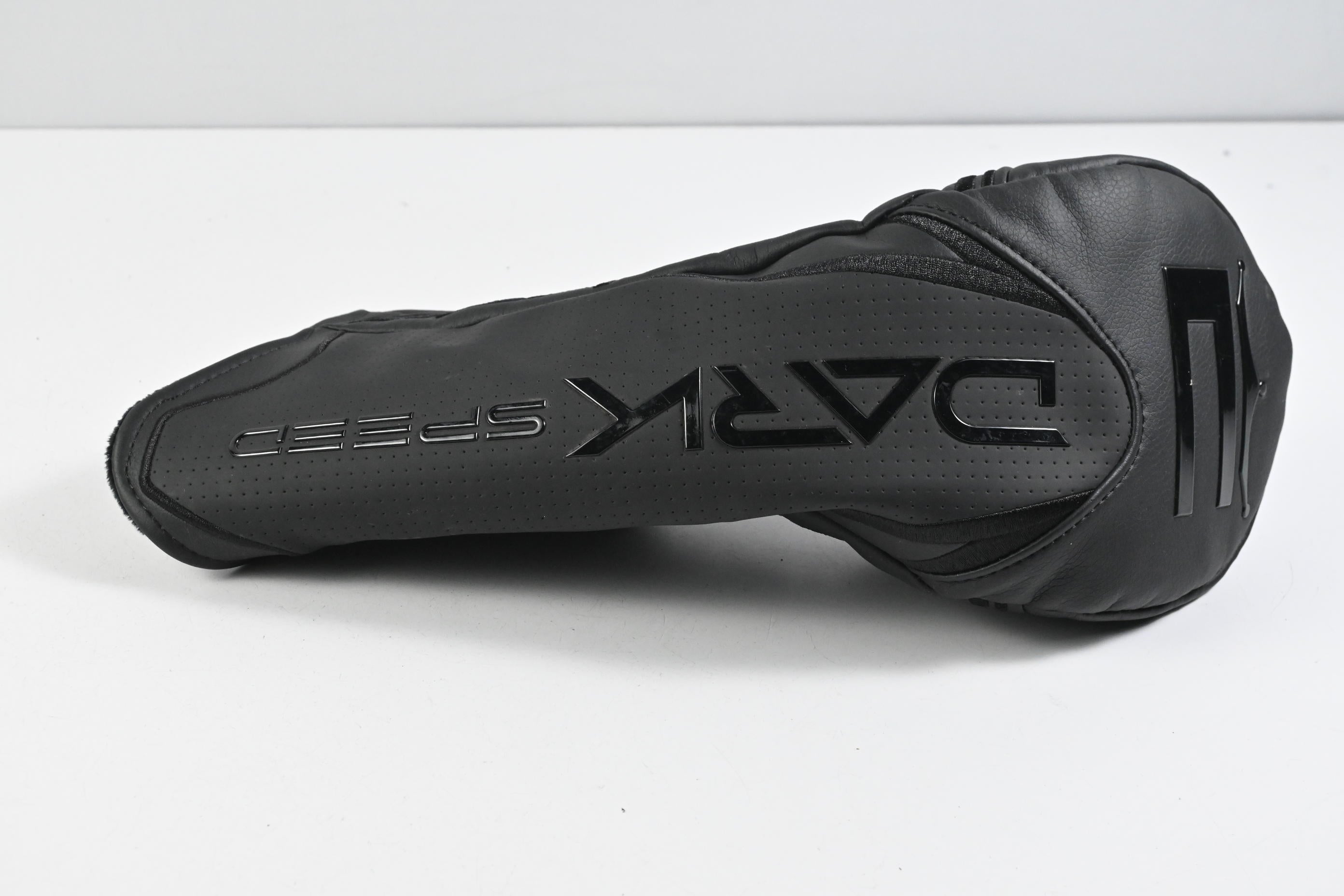 Cobra Darkspeed LS Driver / 9 Degree / Stiff Flex UST Mamiya LIN-Q M40X 6 Shaft