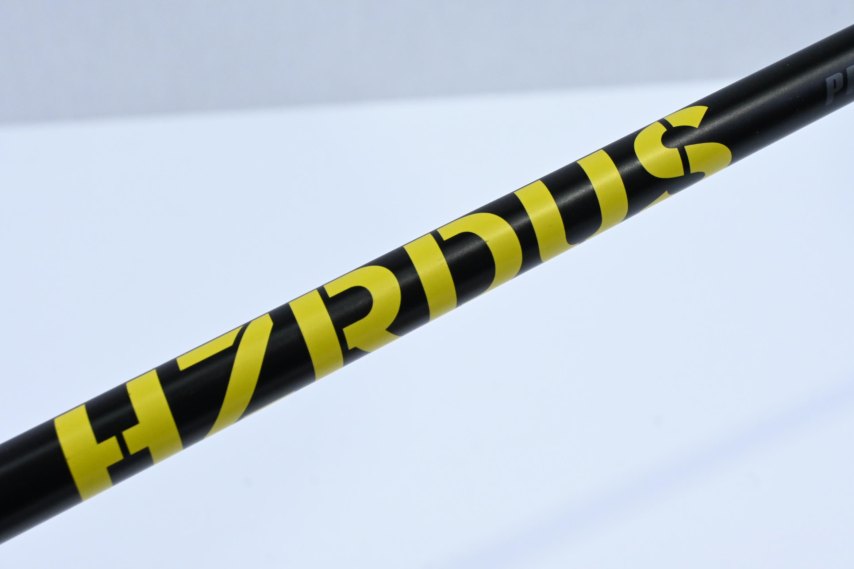 Hzrdus Yellow 65 Handcrafted Driver Shaft / Regular Flex / Titleist Adapter