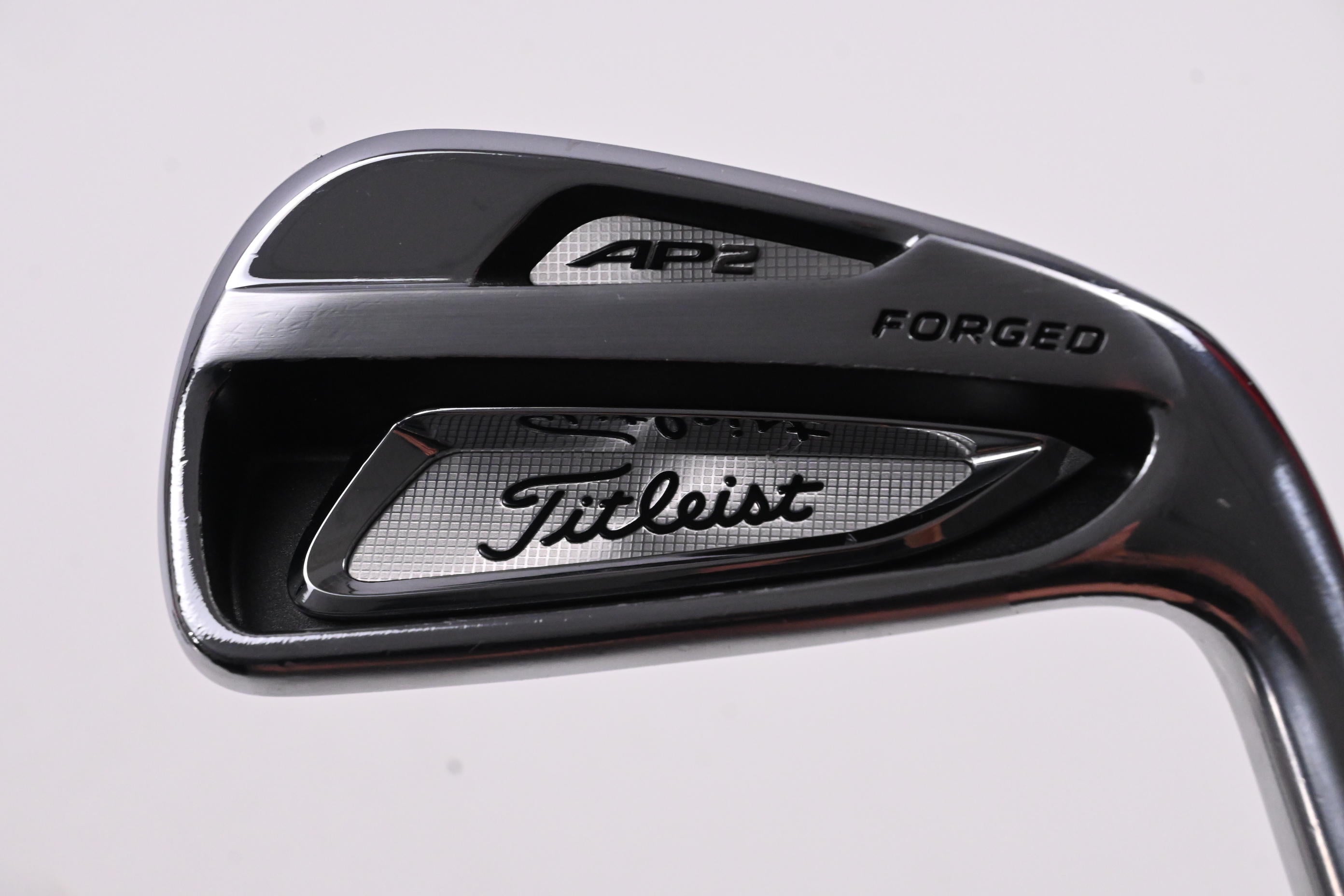 Titleist 714 AP2 #3 Iron / 21 Degree / Stiff Flex Dynamic Gold S300 Shaft
