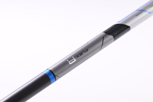 Taylormade SLDR Driver / 10.5 Degree / Regular Flex Fujikura Speeder 57 Shaft