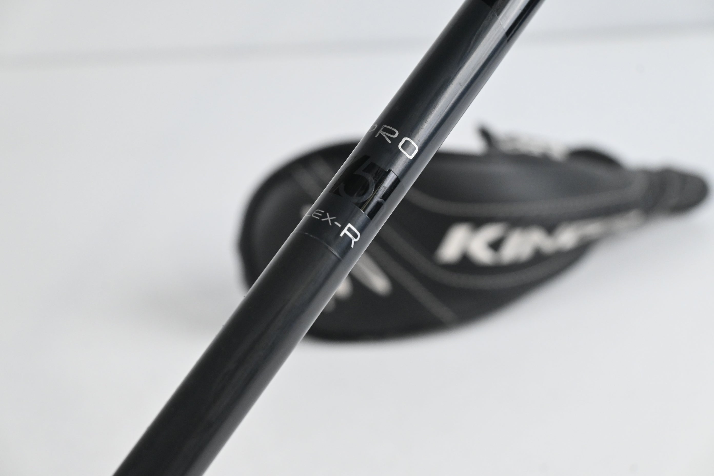 Cobra King F7 #4-5 Hybrid / 22-25 Degree / Regular Flex Fujikura Pro Black 75