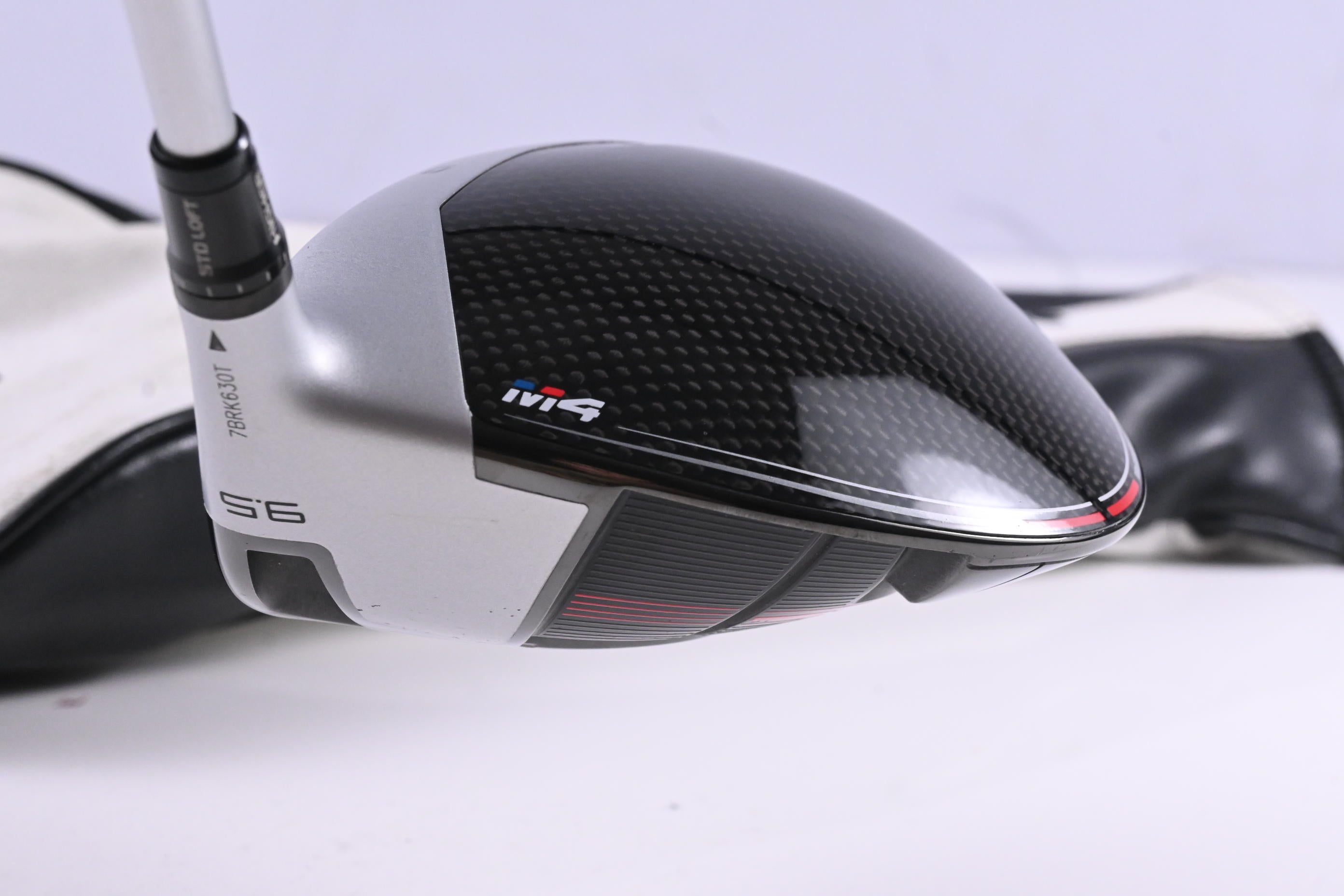 Taylormade M4 Driver / 9.5 Degree / Stiff Flex Matrix Ozik White Tie MFS 55