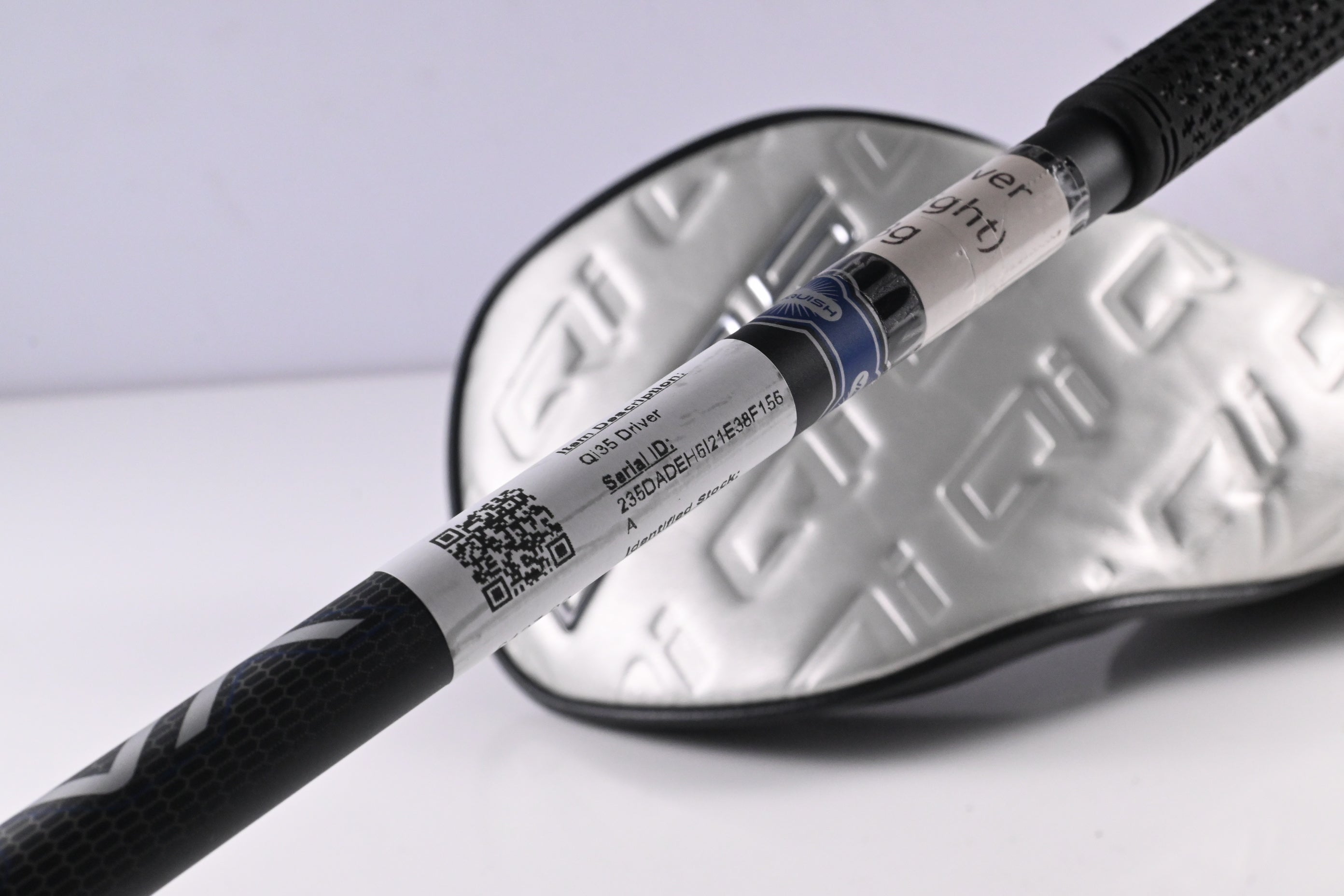 Taylormade Qi35 Driver / 9 Degree / Regular Flex Vanquish 5 Shaft