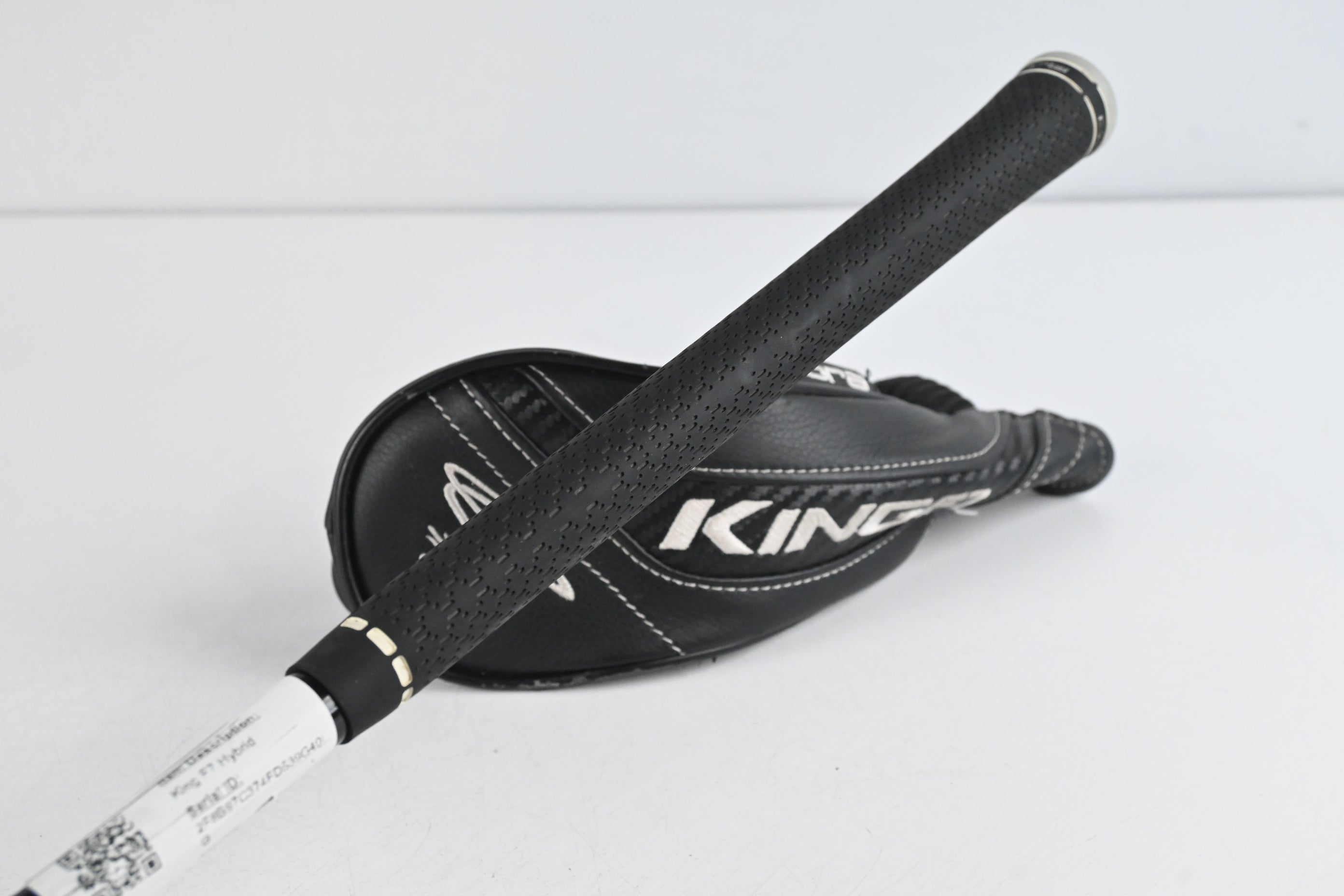 Cobra King F7 #4-5 Hybrid / 22-25 Degree / Regular Flex Fujikura Pro Black 75