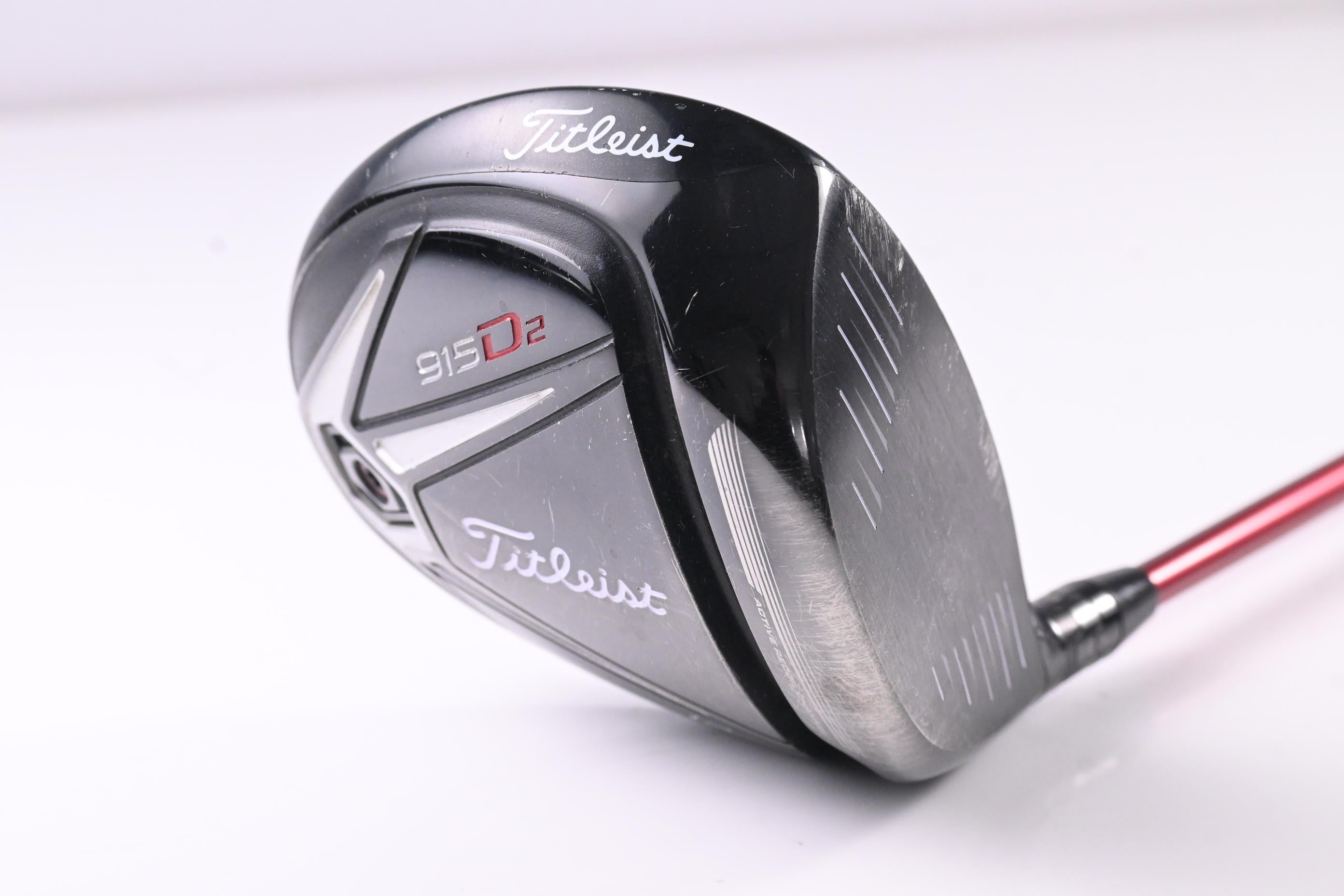 Titleist 915 D2 Driver / 12 Degree / Stiff Flex Graphite Design Tour AD 50 Shaft