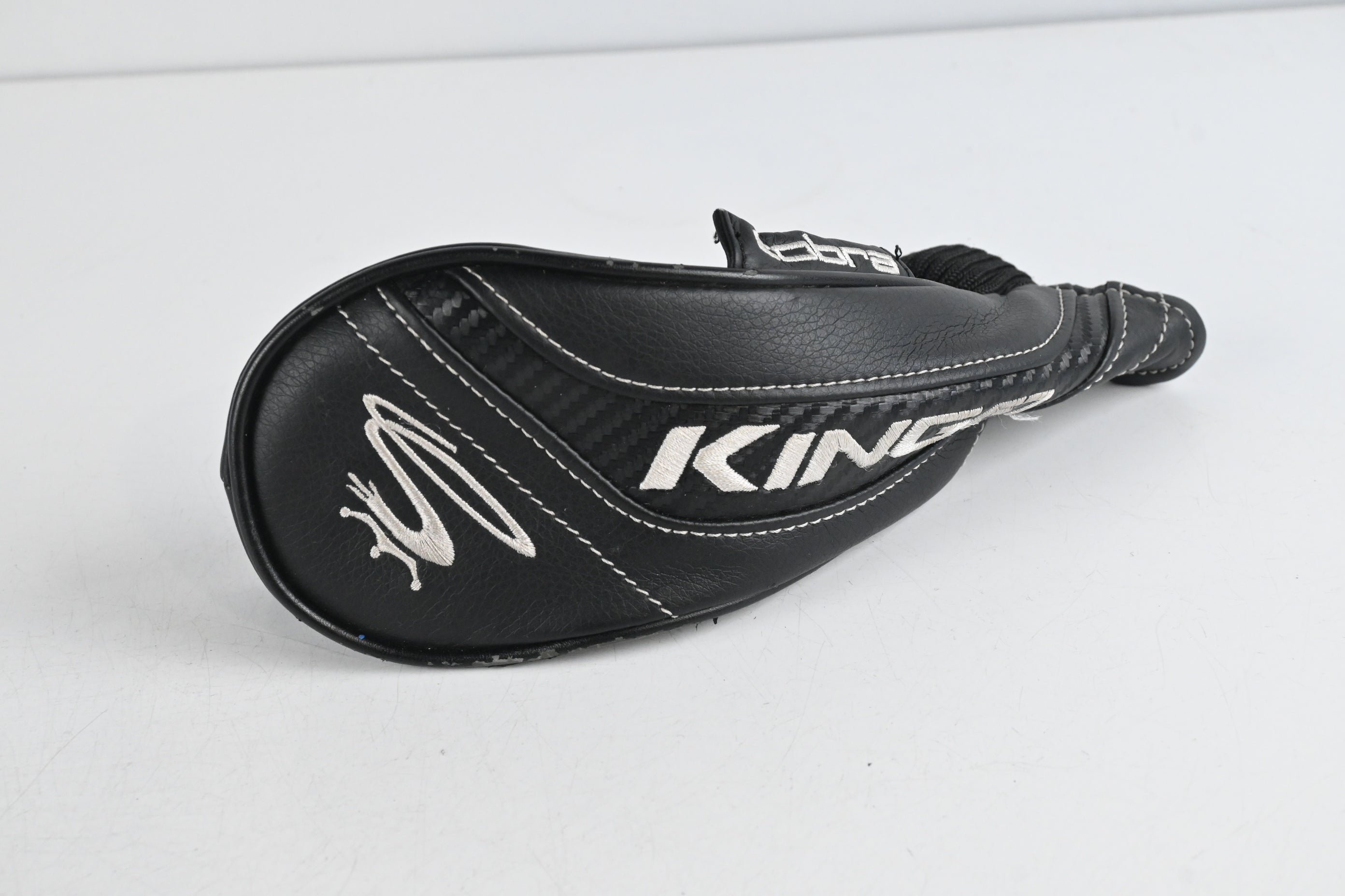 Cobra King F7 #4-5 Hybrid / 22-25 Degree / Regular Flex Fujikura Pro Black 75