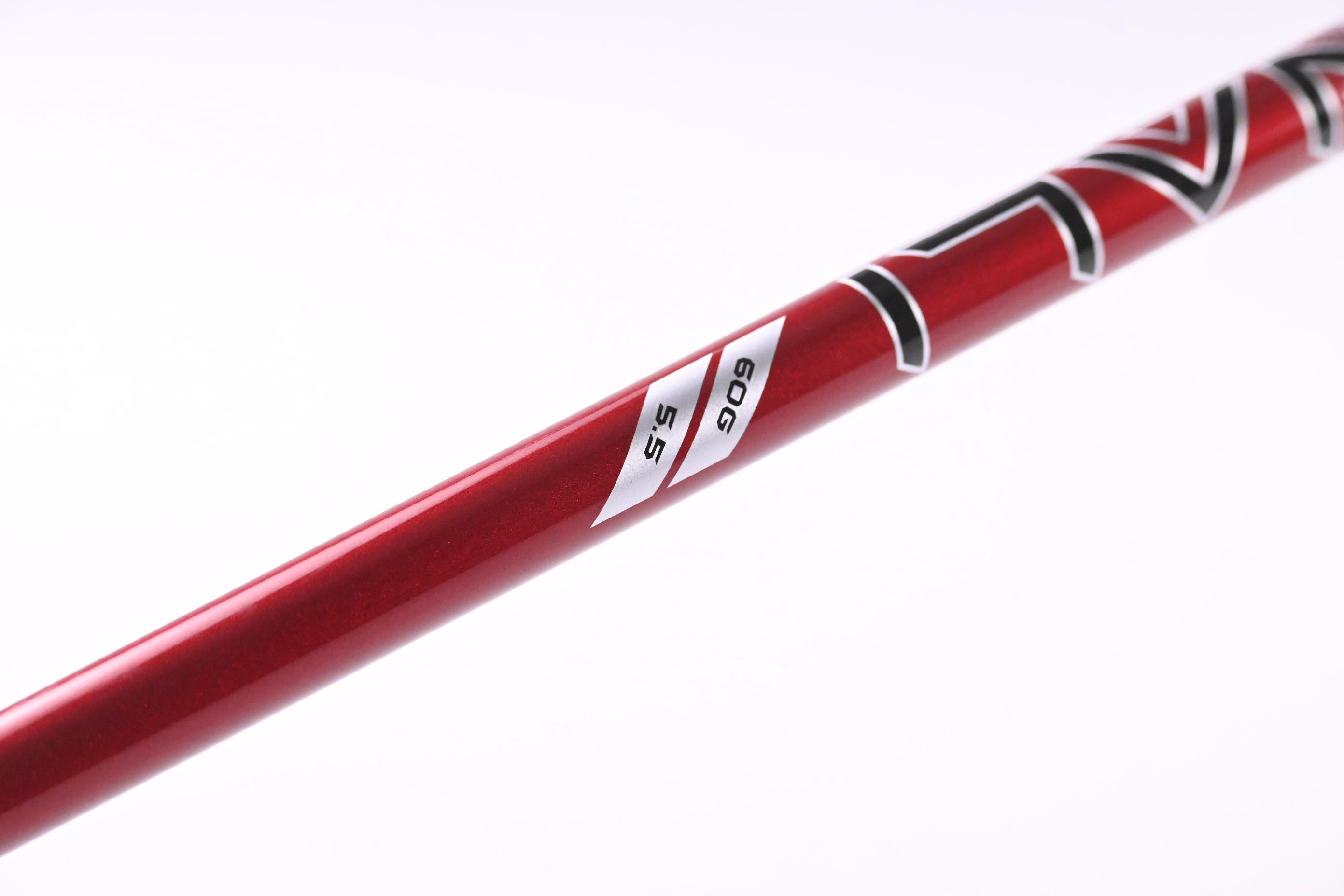 Titleist GT2 #3 Wood / 16.5 Degree / Regular Flex Denali Red 60 Shaft