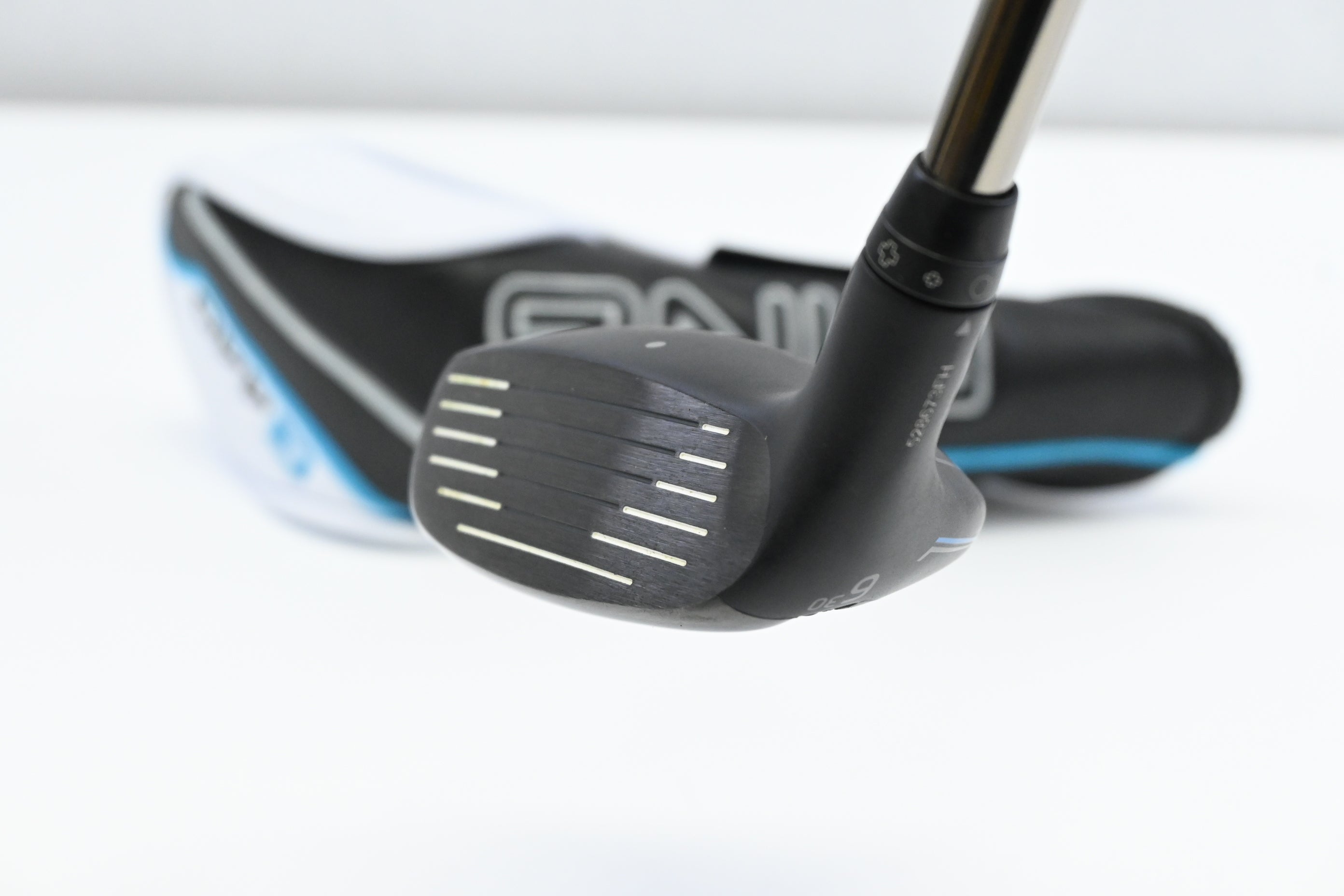 Ping G440 #6 Hybrid / 30 Degree / Stiff Flex Ping Tour 2.0 Chrome 85 Shaft