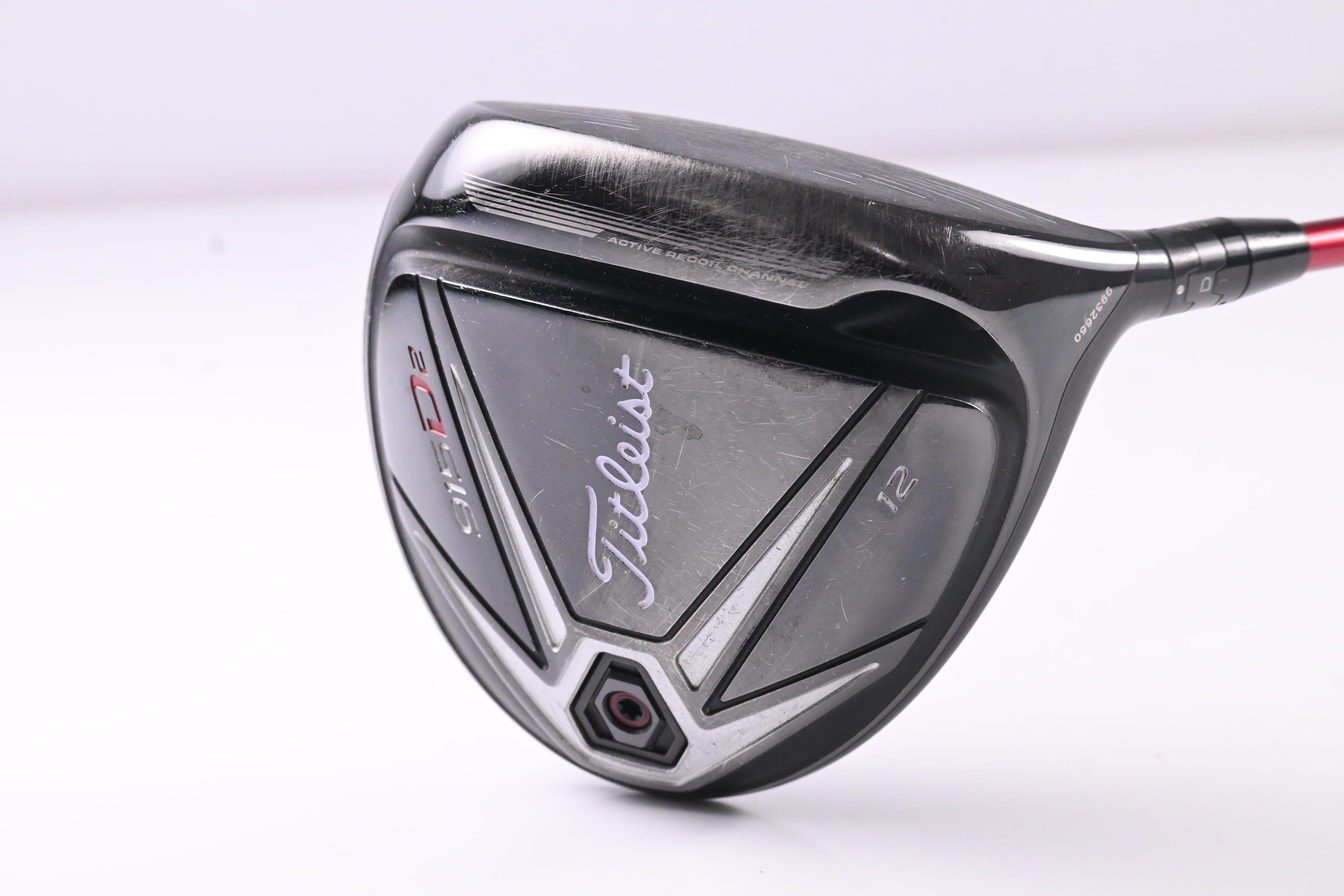Titleist 915 D2 Driver / 12 Degree / Stiff Flex Graphite Design Tour AD 50 Shaft