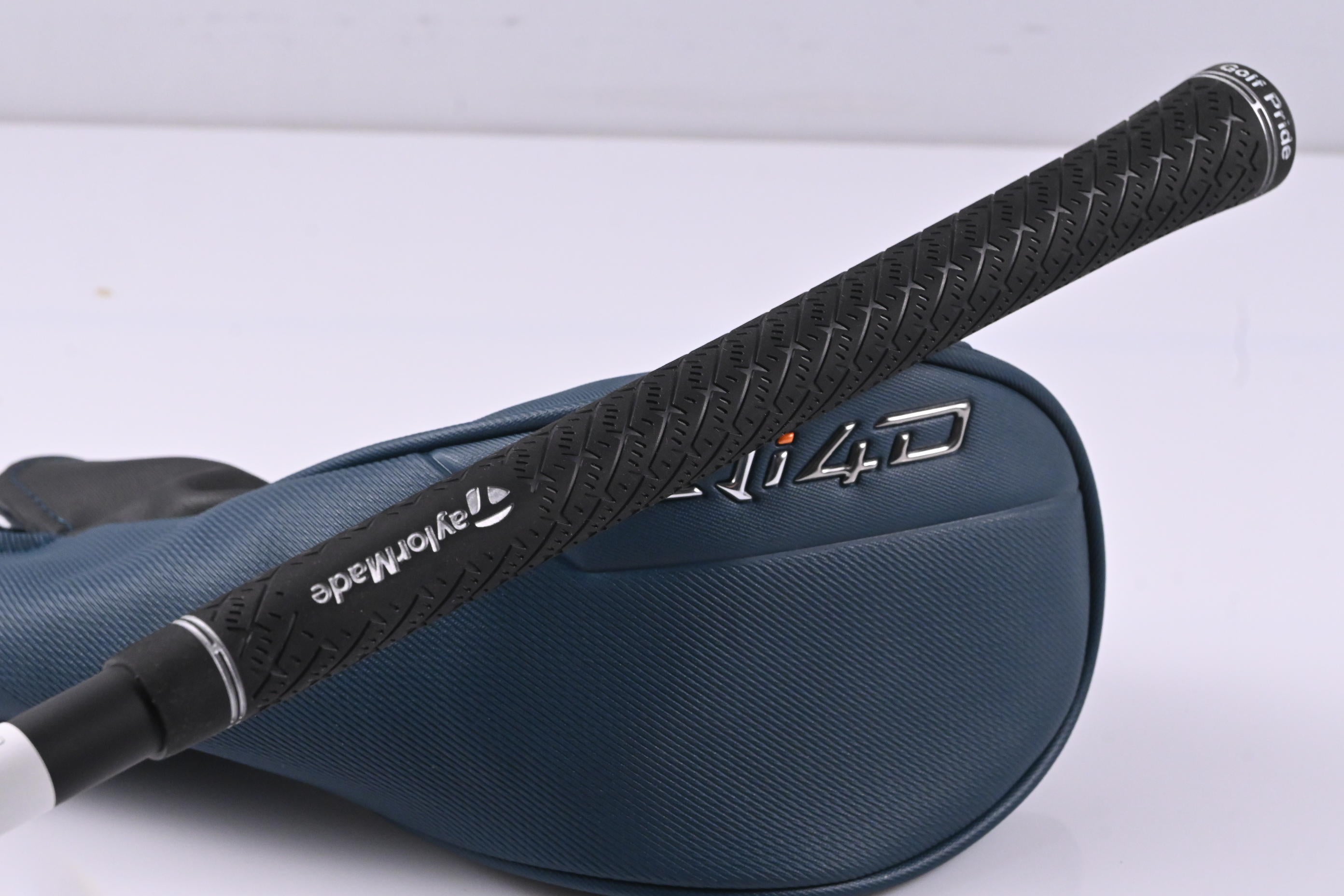 Taylormade Qi4D #3 Wood / 16.5 Degree / Regular Flex Reax 55 Shaft