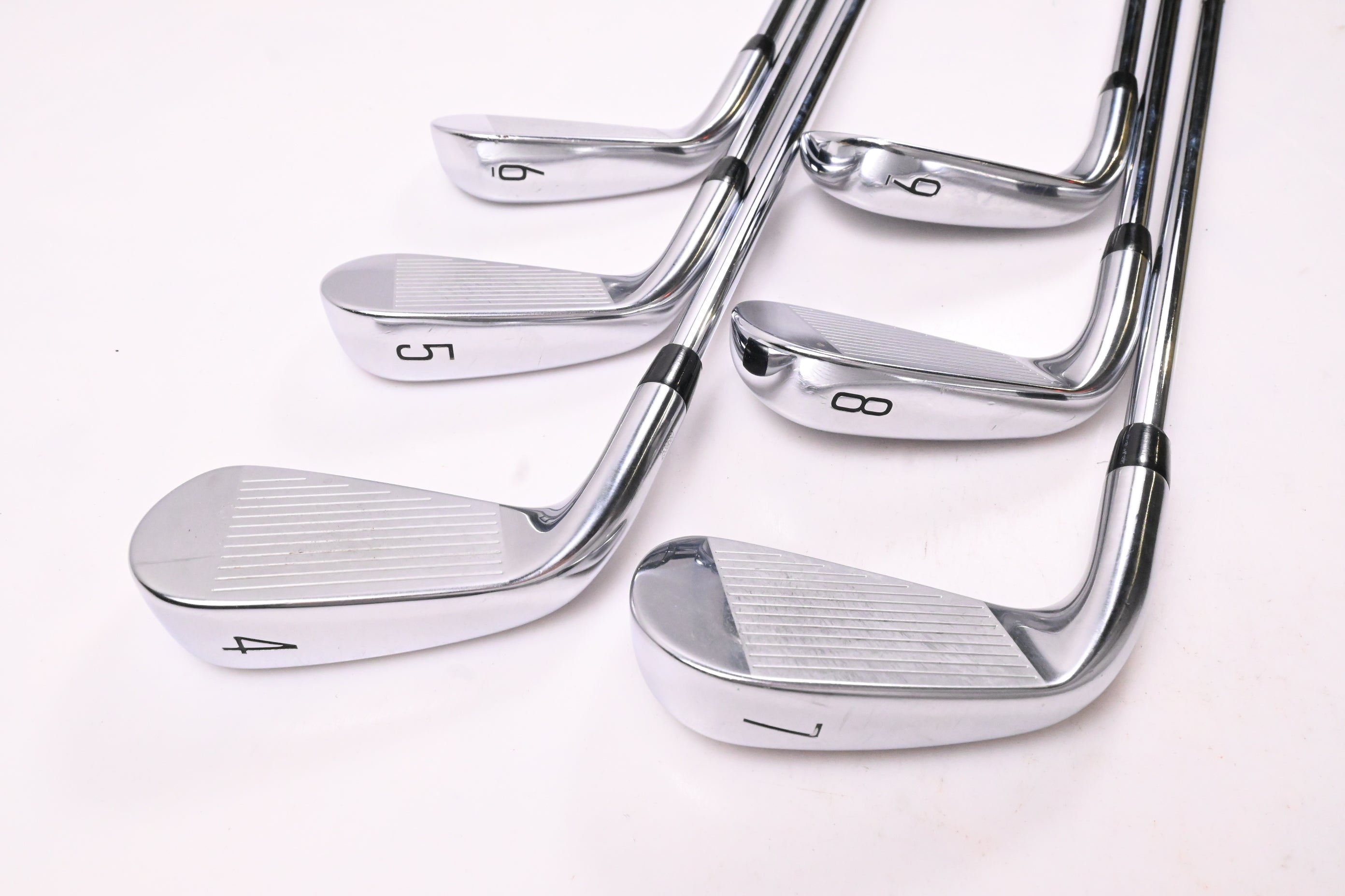 Titleist T350 Irons / 4-9i / Regular Flex AMT Red R300 Shafts
