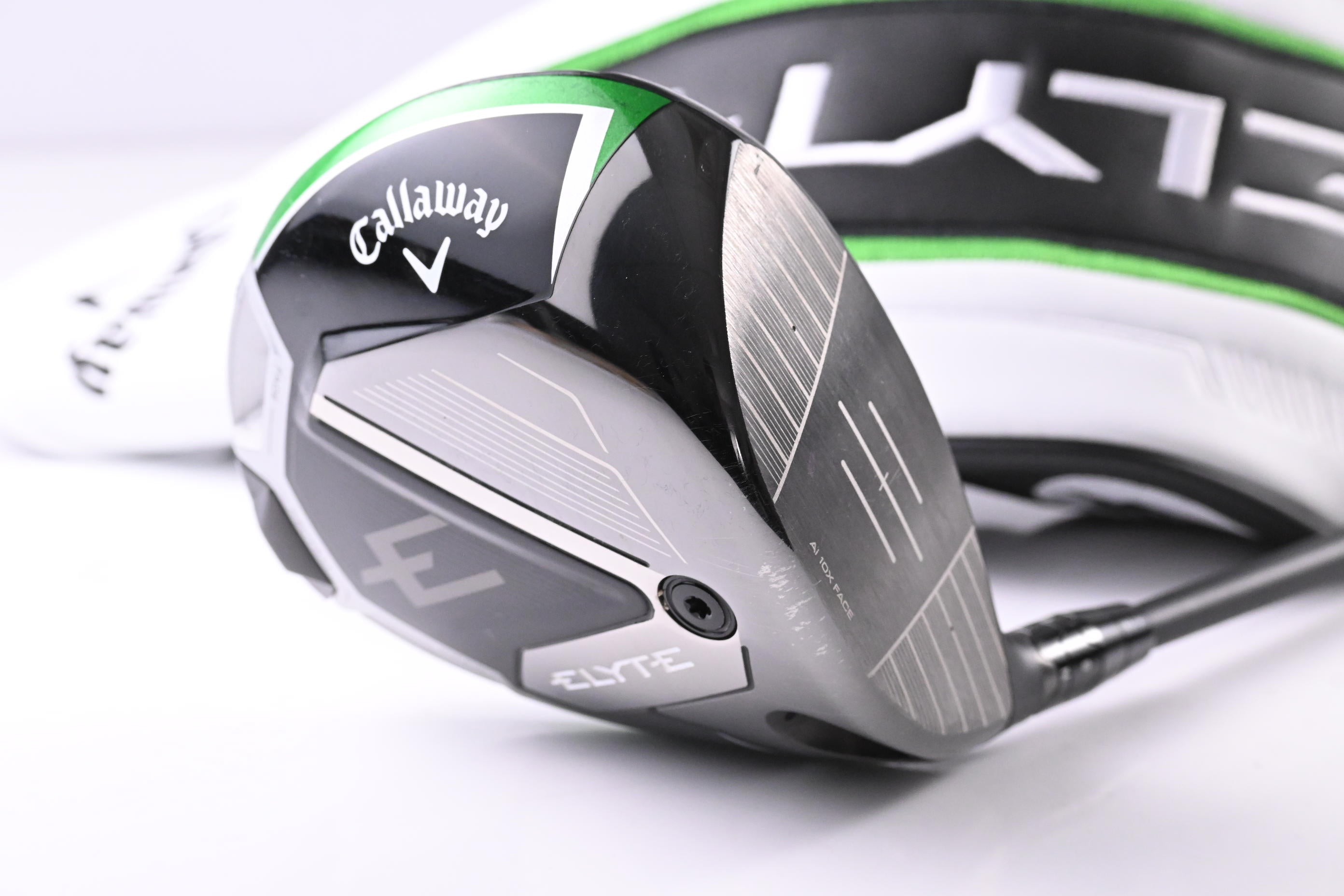 Callaway Elyte Driver / 10.5 Degree / Regular Flex Vanquish 4 Shaft