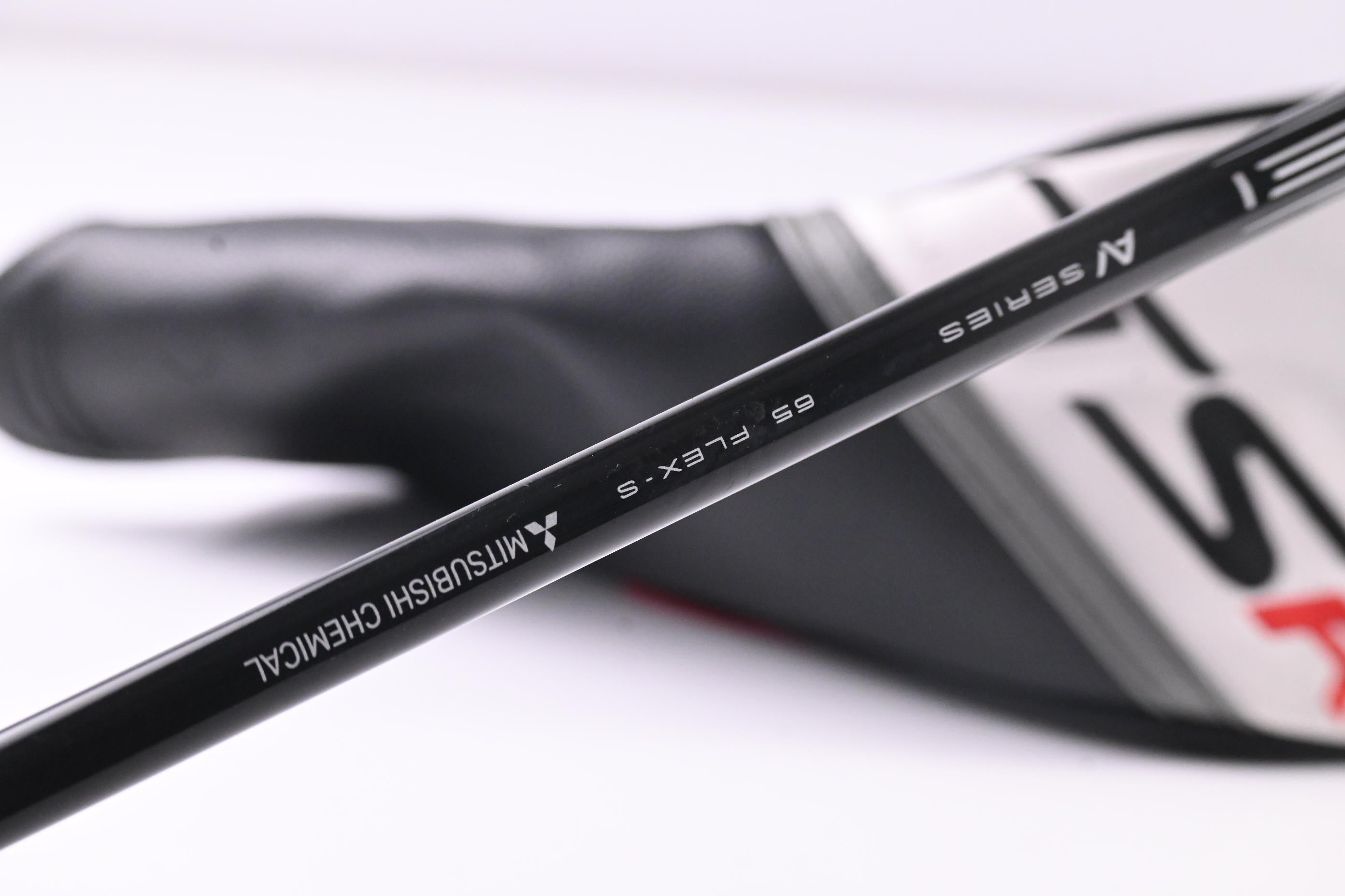 Titleist TSR2 #3 Wood / 15 Degree / Stiff Flex Tensei AV Blue 65 Shaft