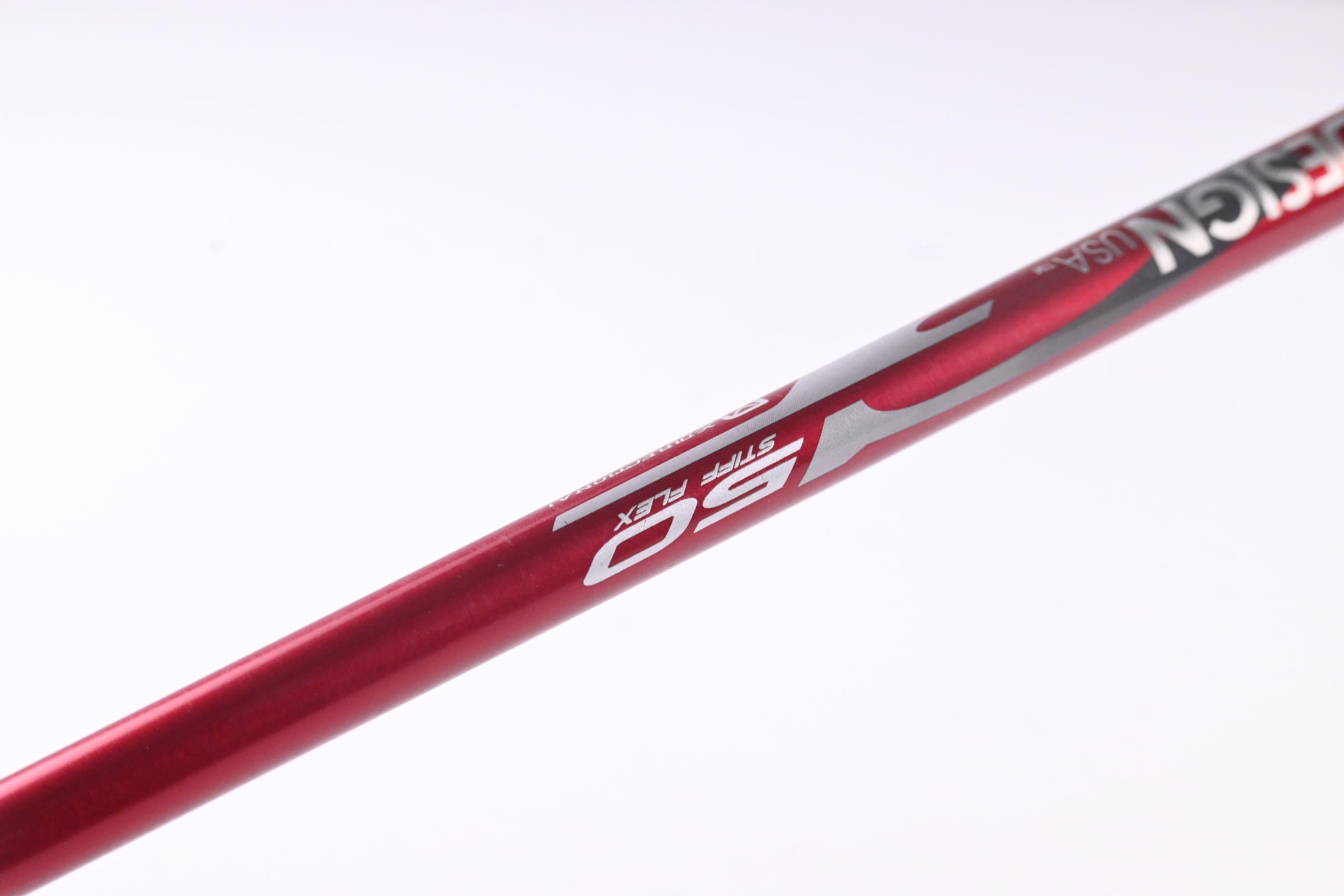 Titleist 915 D2 Driver / 12 Degree / Stiff Flex Graphite Design Tour AD 50 Shaft