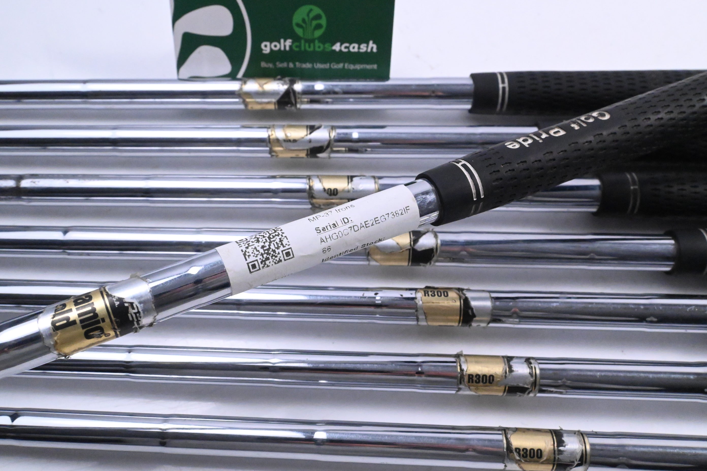 Mizuno MP-37 Irons / 2-PW / Regular Flex Dynamic Gold R300 Shafts / No 9 Iron