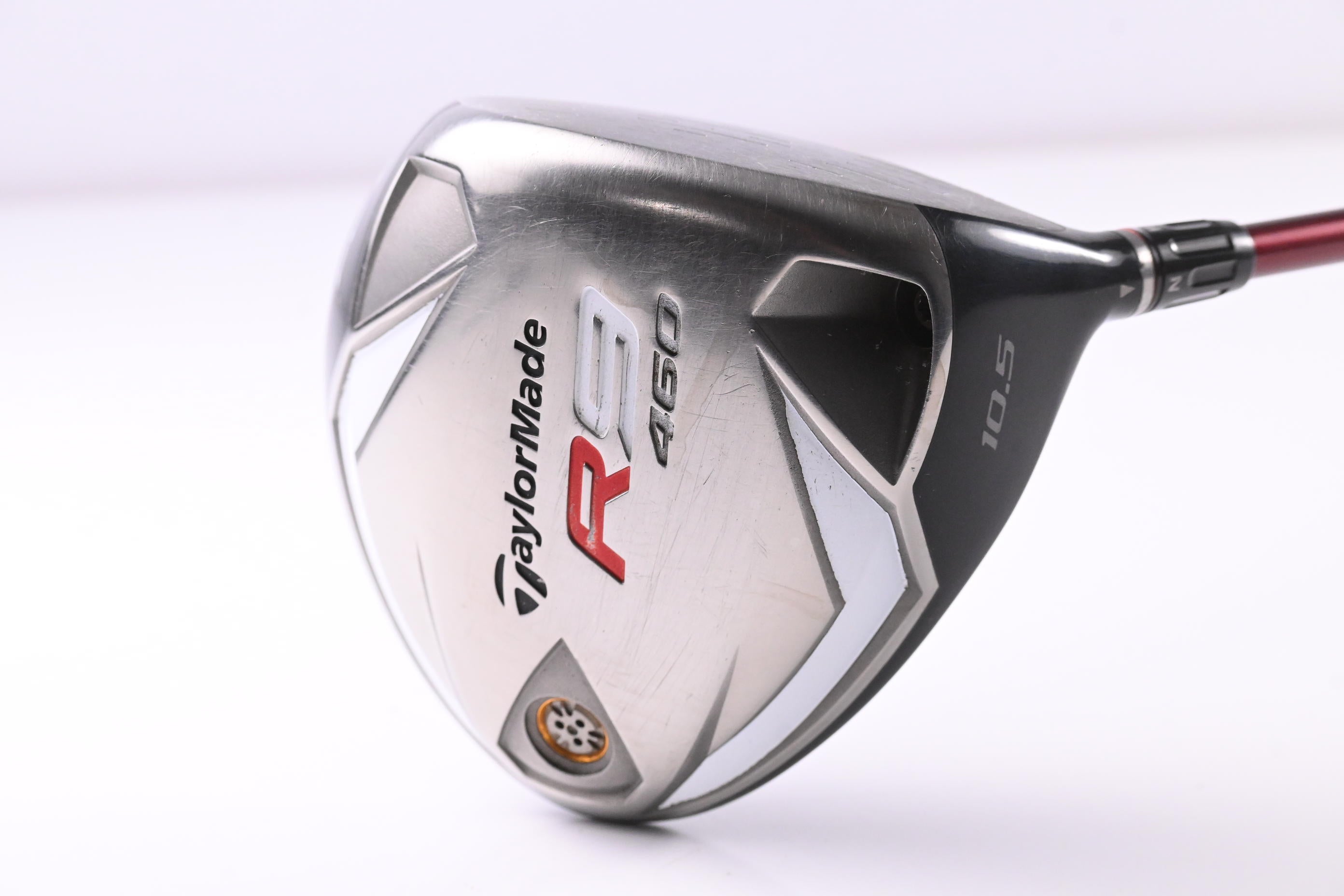 Taylormade R9 460 Driver / 10.5 Degree / Regular Flex Fujikura Motore X 60 Shaft