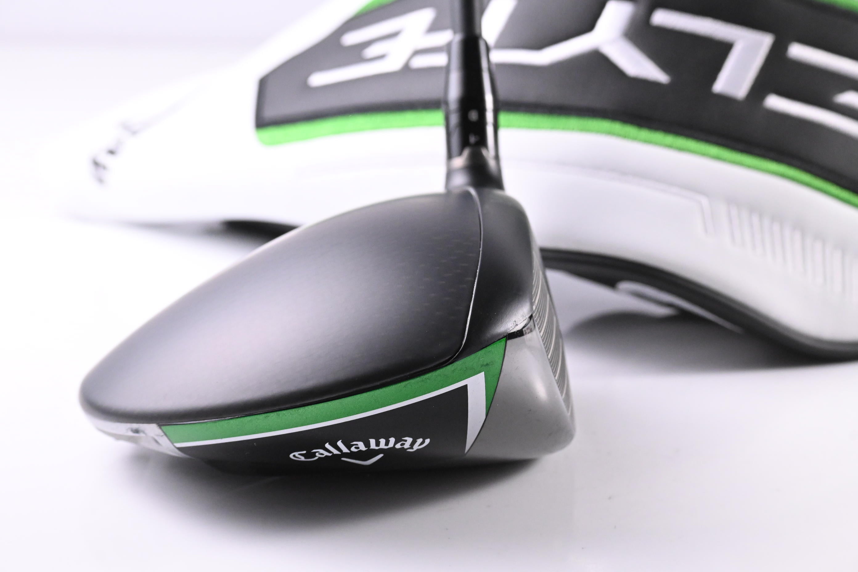 Callaway Elyte Driver / 10.5 Degree / Regular Flex Vanquish 4 Shaft