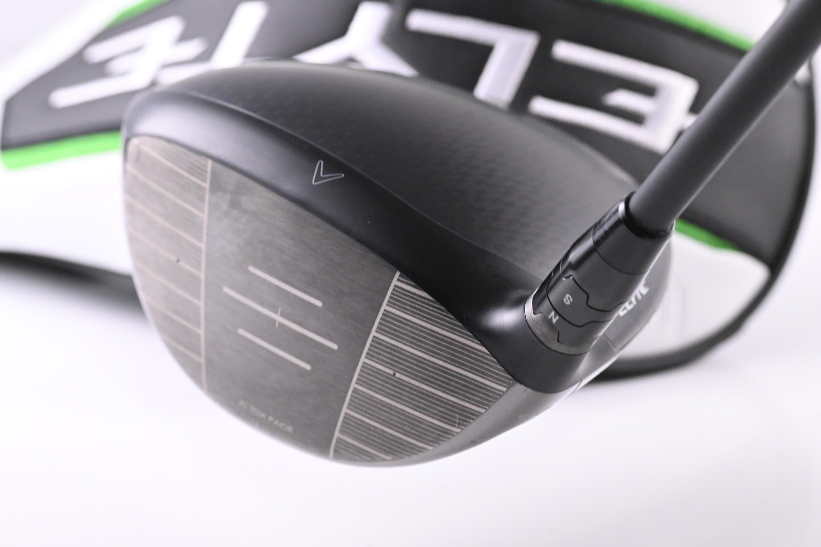 Callaway Elyte Driver / 10.5 Degree / Regular Flex Vanquish 4 Shaft
