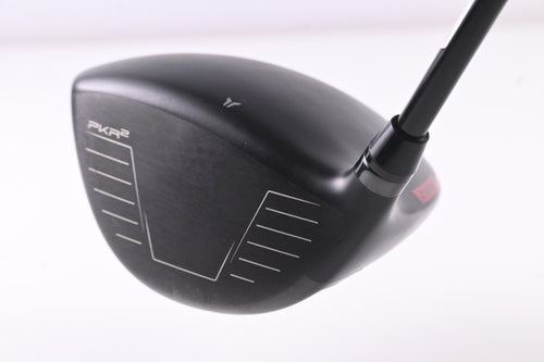 Wilson Dynapower Titanium 2023 Driver / 10.5 Degree / Regular Flex Hzrdus Smoke