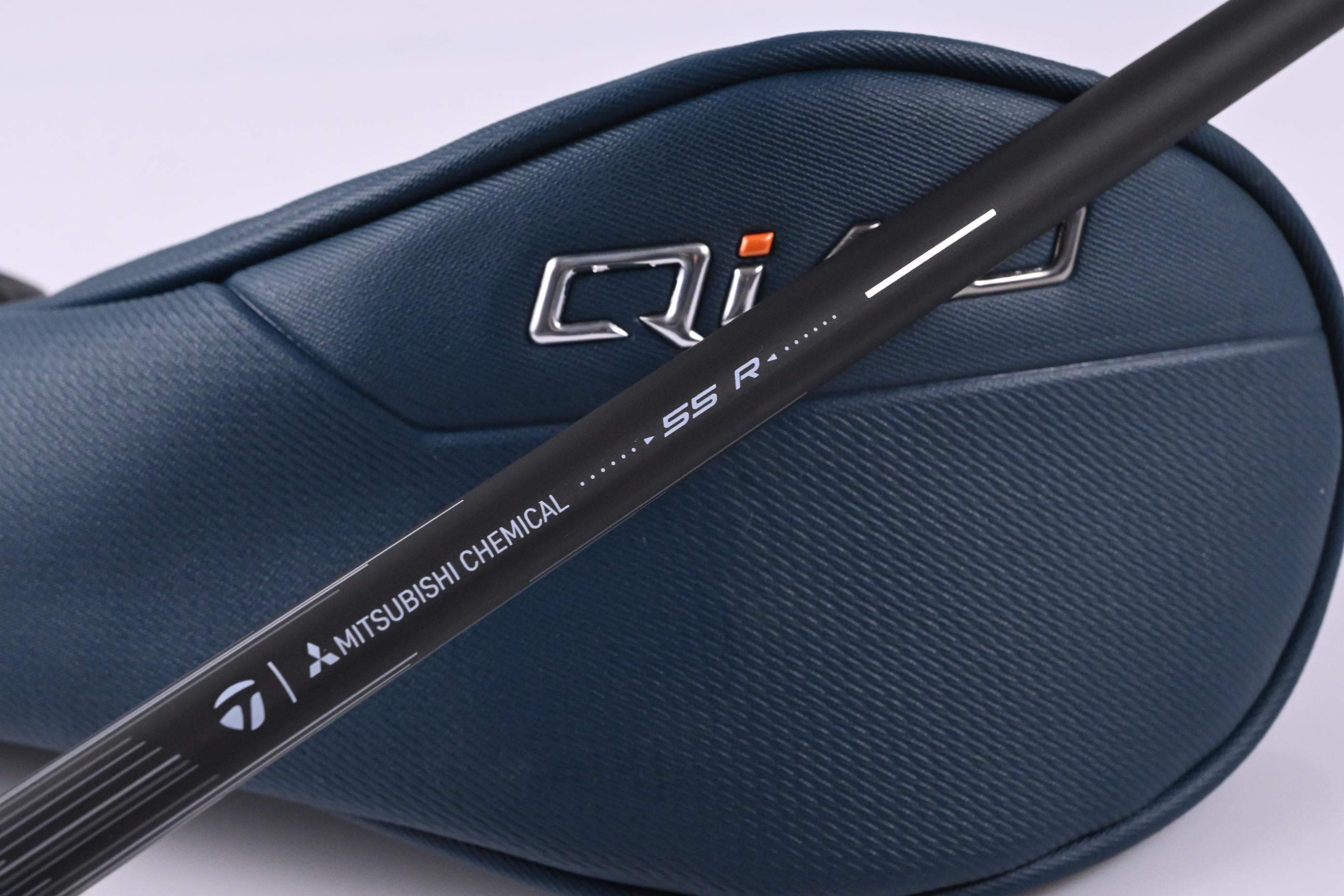 Taylormade Qi4D #7 Wood / 21 Degree / Regular Flex Reax 55 Shaft