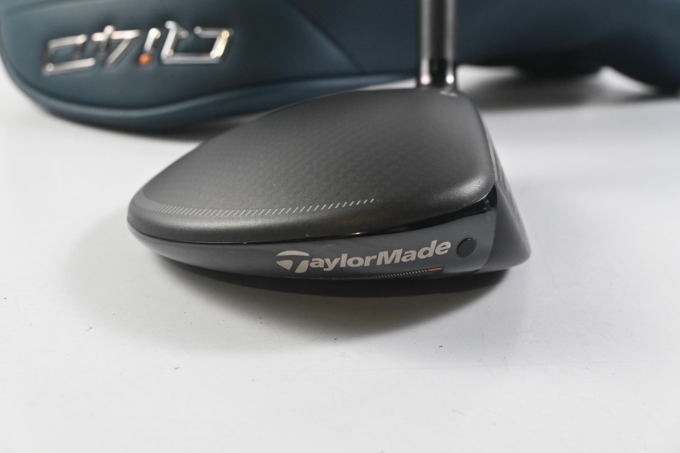 Taylormade Qi4D Max #7 Wood / 21 Degree / Stiff Flex REAX By KBS White 65 Shaft