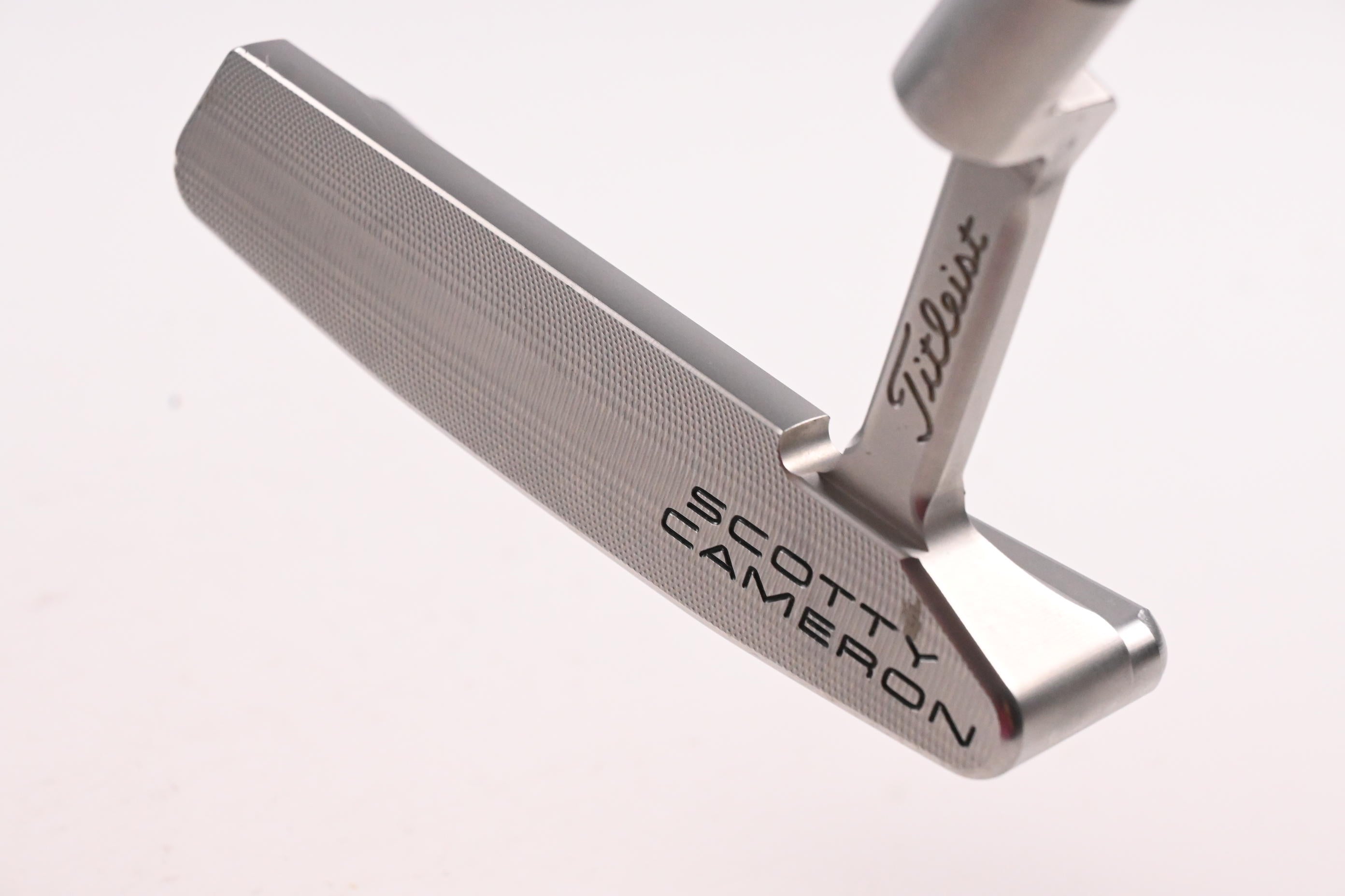Scotty Cameron Special Select Newport 2 Putter / 34 Inch / Stability Tour Shaft