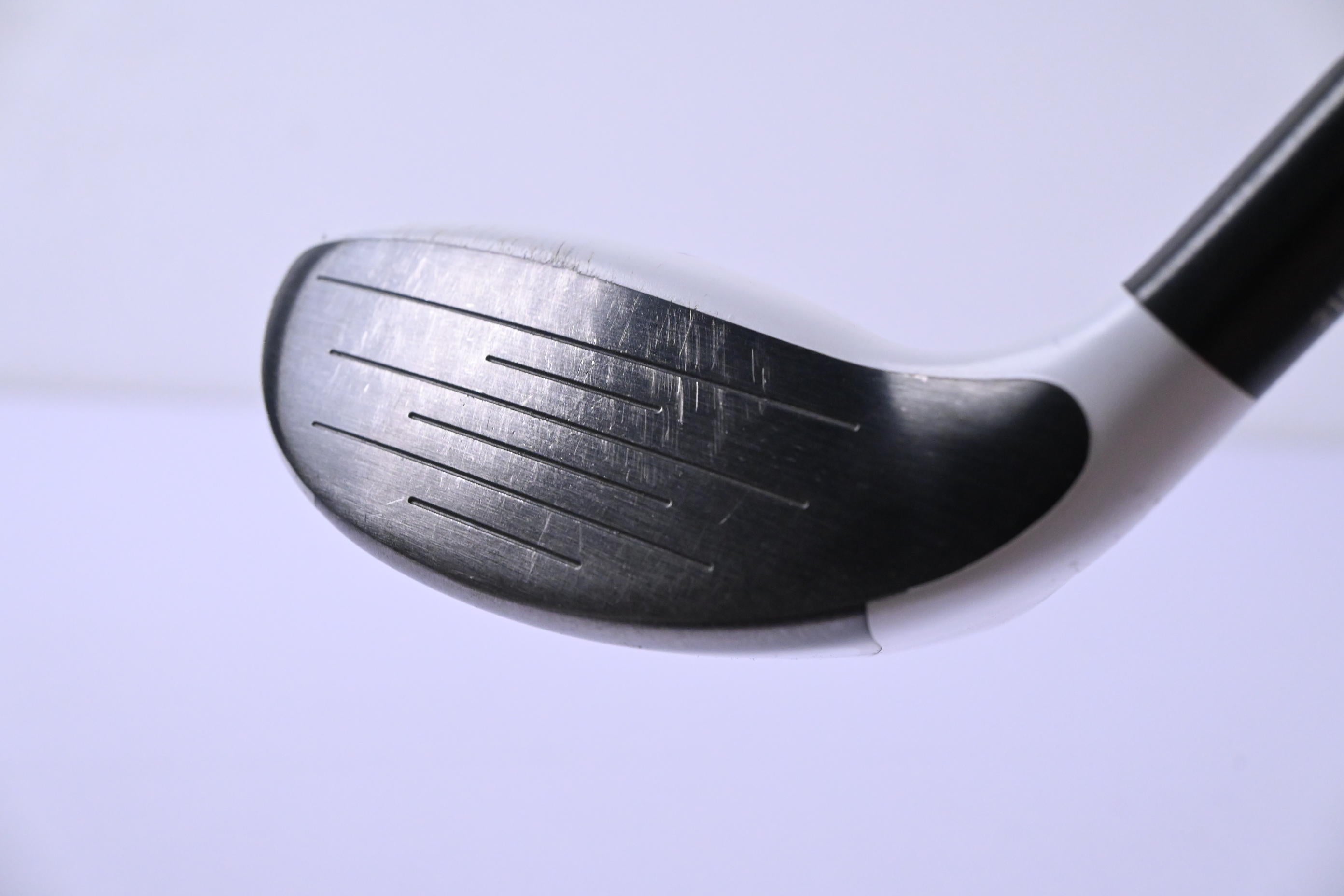Taylormade Burner Superfast 2.0 #3 Hybrid / 18 Degree / Stiff Flex REAX 60 Shaft