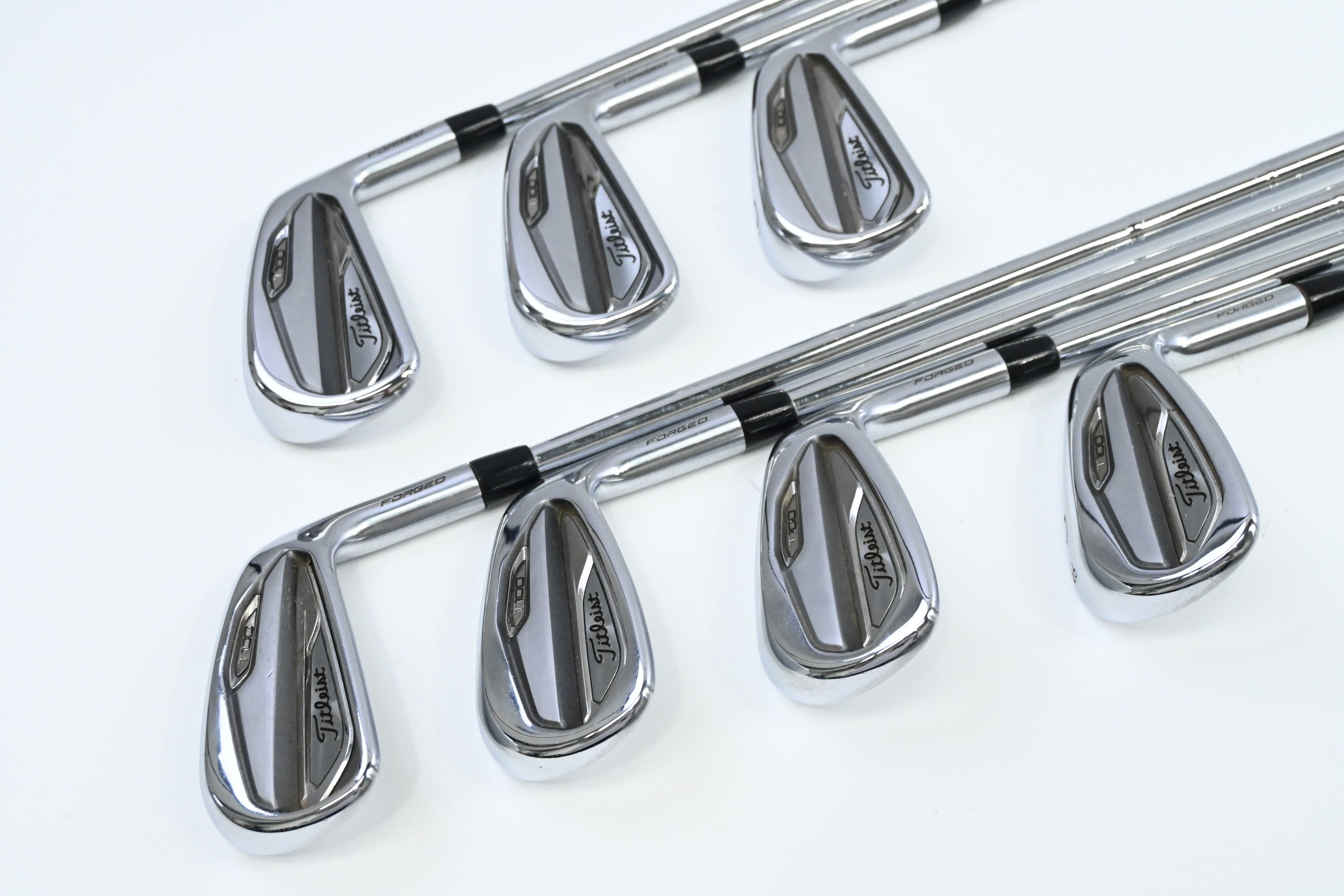 Titleist T100 2019 Irons / 4-PW / Stiff Flex Dynamic Gold S400 Shafts