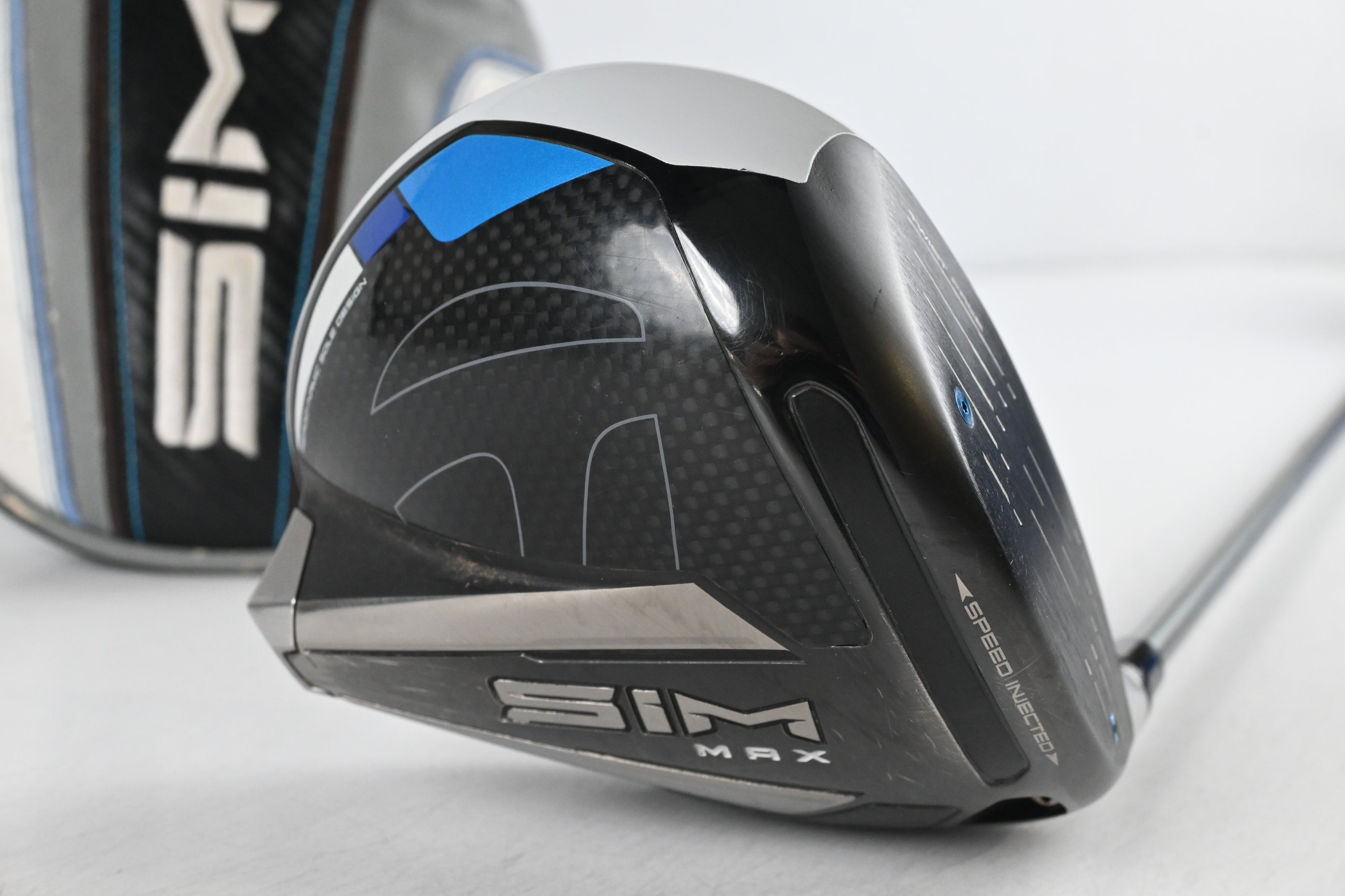 Taylormade SIM Max Driver / 9 Degree / Regular Flex UST Mamiya Helium 5 Shaft