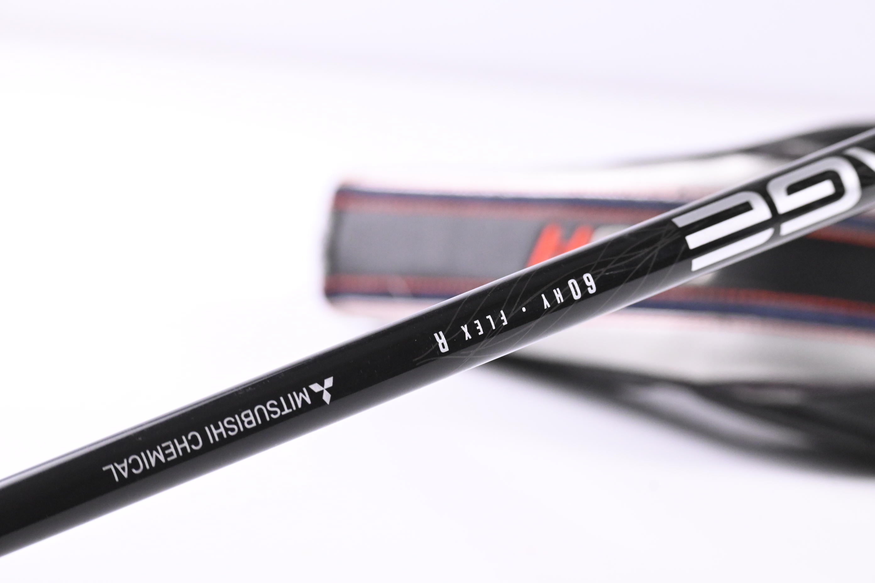 Titleist 816 H2 #3 Hybrid / 21 Degree / Regular Flex Kuro Kage Black 60 Shaft