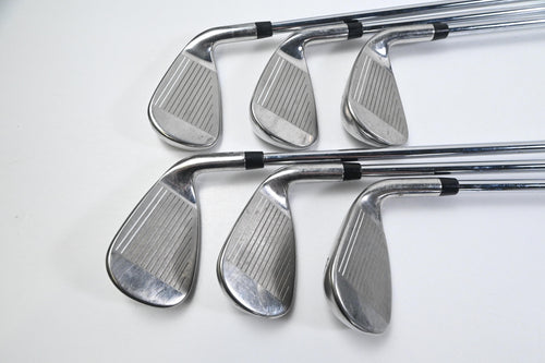 Left Hand Callaway Rogue Irons / 5-PW / Regular Flex XP 95 R300 Steel Shafts