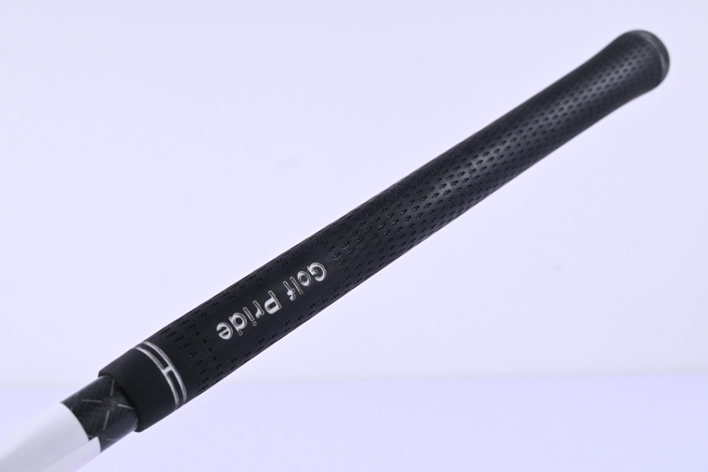 Titleist TSR2 Driver / 10 Degree / Stiff Flex Tensei 1K Black 65 Shaft