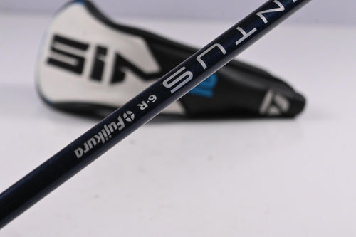 Taylormade SIM2 Max #4 Hybrid / 22 Degree / Regular Flex Ventus Blue 6 Shaft