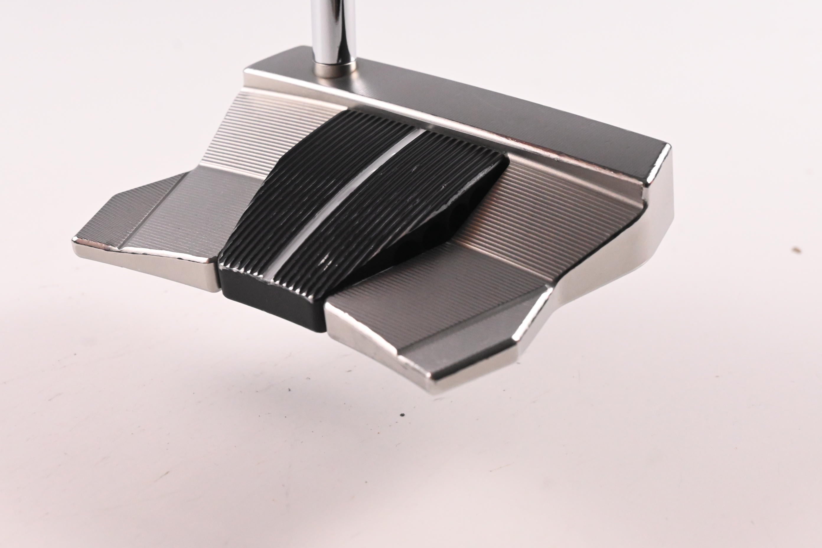 Scotty Cameron 2024 Phantom 11 Putter / 34 Inch