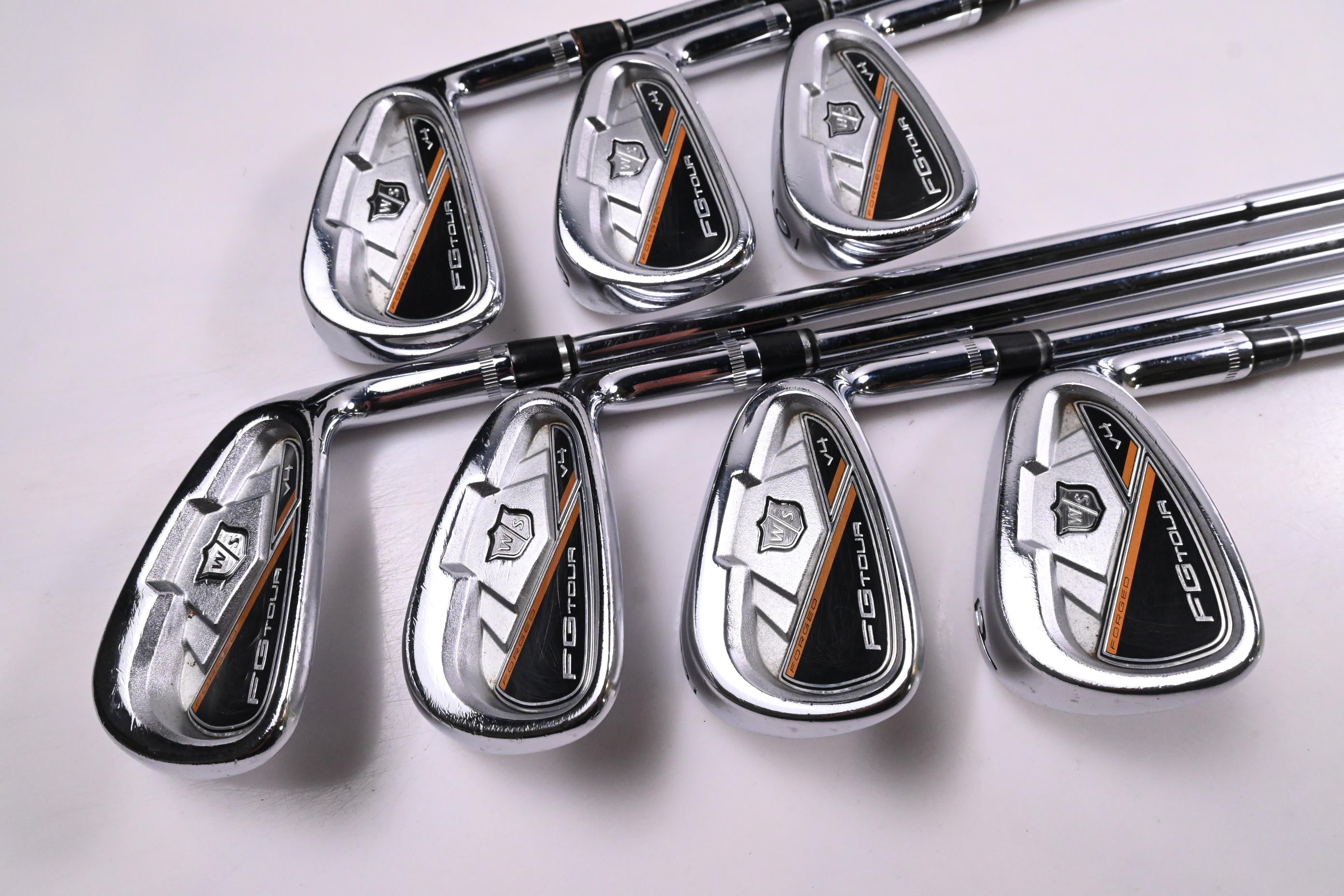 Wilson FG Tour V4 Irons / 4-PW / Stiff Flex Dynamic Gold Pro S300 Shafts
