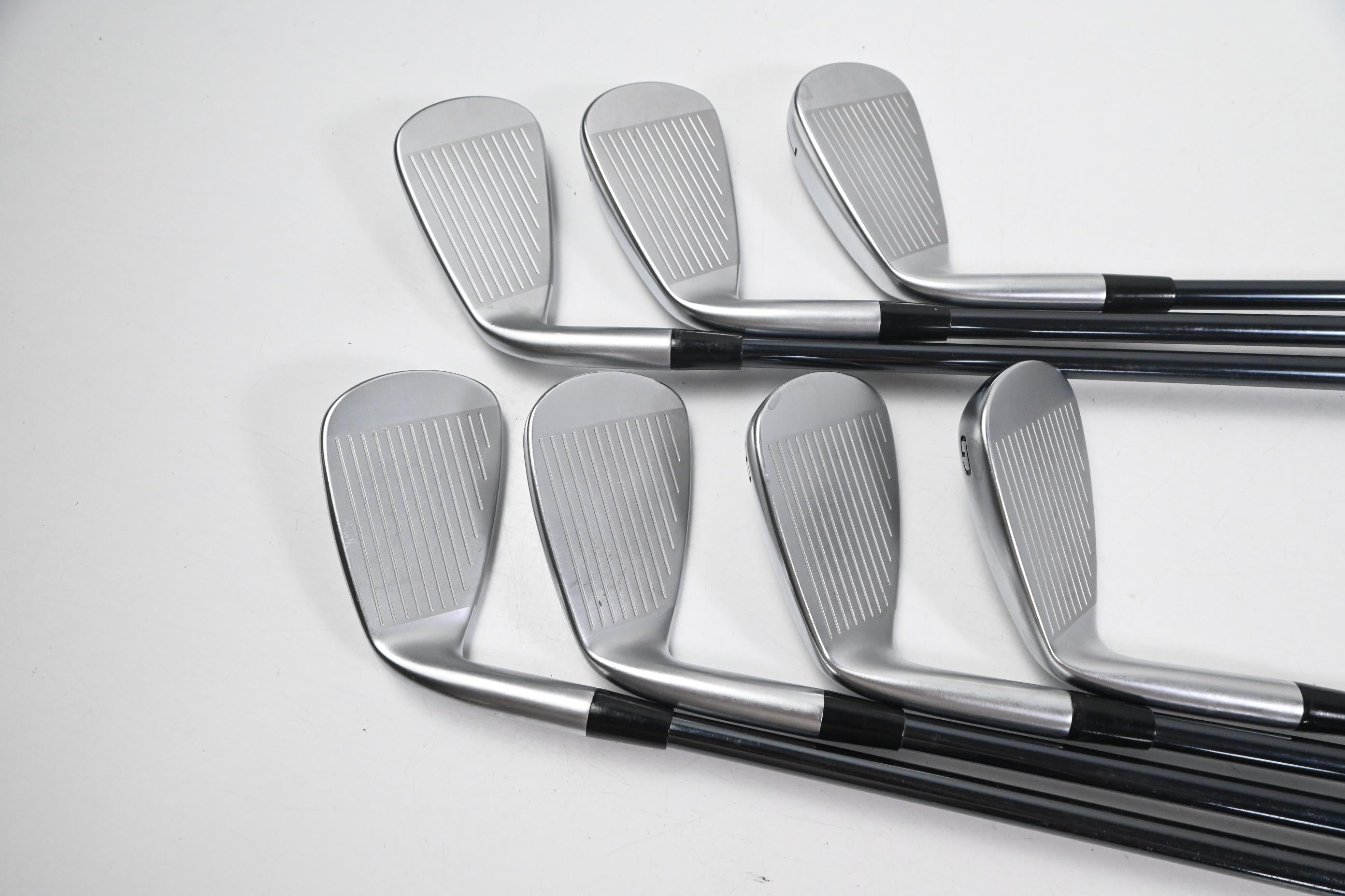 Mizuno JPX 925 Hot Metal Irons / 5-PW+GW / Regular Flex UST Recoil Dart ESX 60