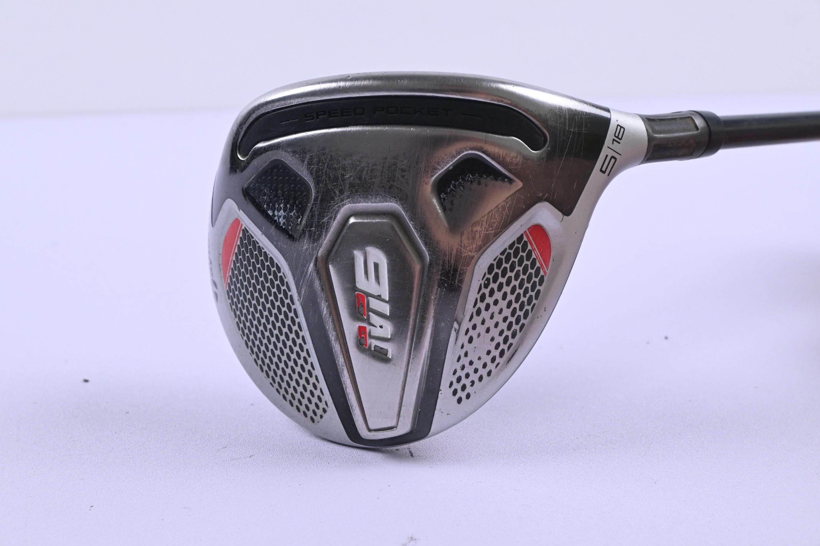 Taylormade M6 #5 Wood / 18 Degree / Regular Flex Fujikura Atmos Red 5 Shaft
