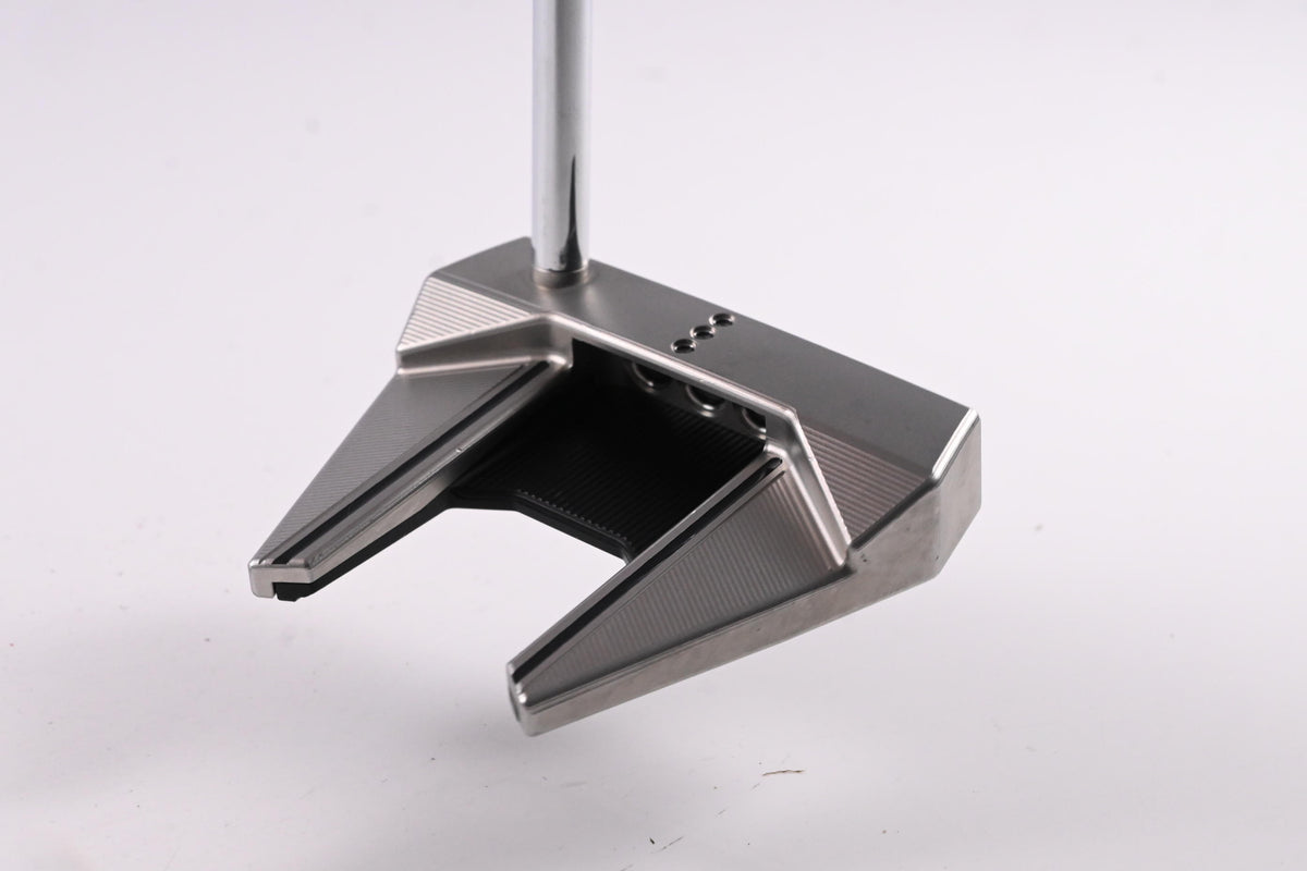 Scotty Cameron 2024 Phantom 7 Putter / 35 Inch